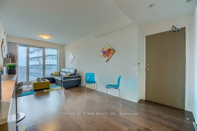 100 Harbour Street 6606, Toronto, ON M5J 2T5 photo 5