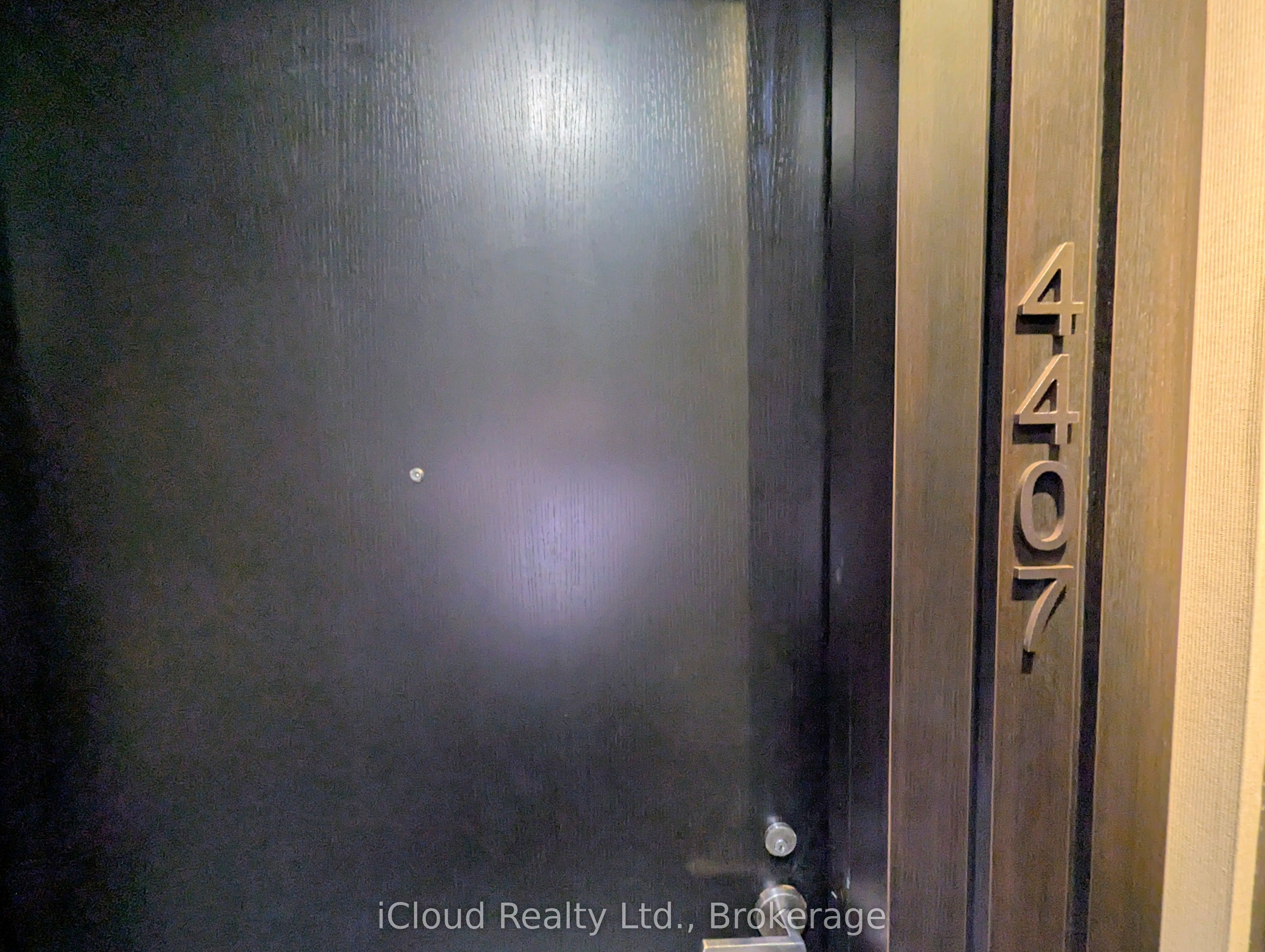 501 Yonge Street 4407, Toronto, ON M4Y 1Y4