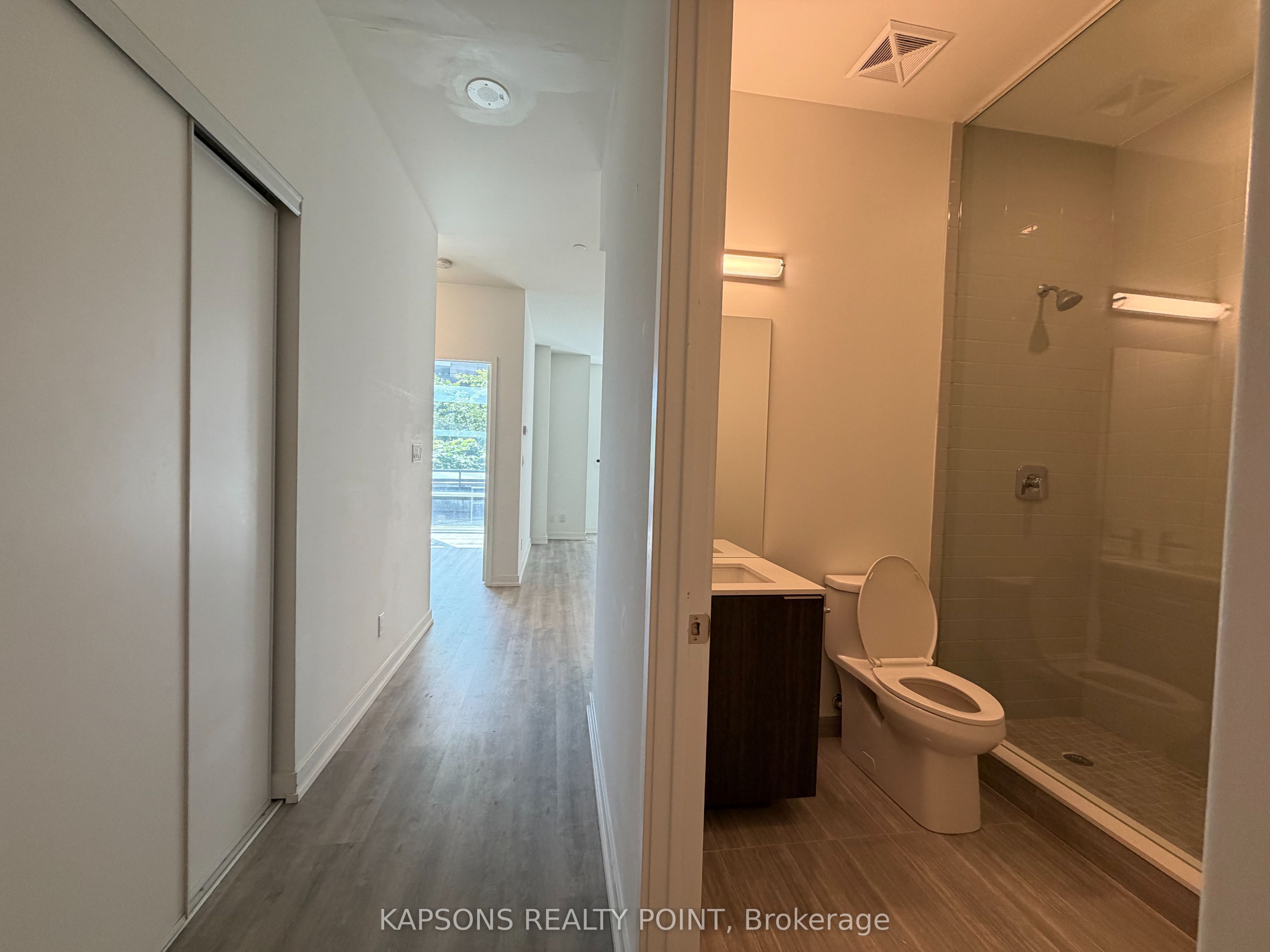 50 Ordnance Street 110, Toronto, ON M6K 1A2 photo 3