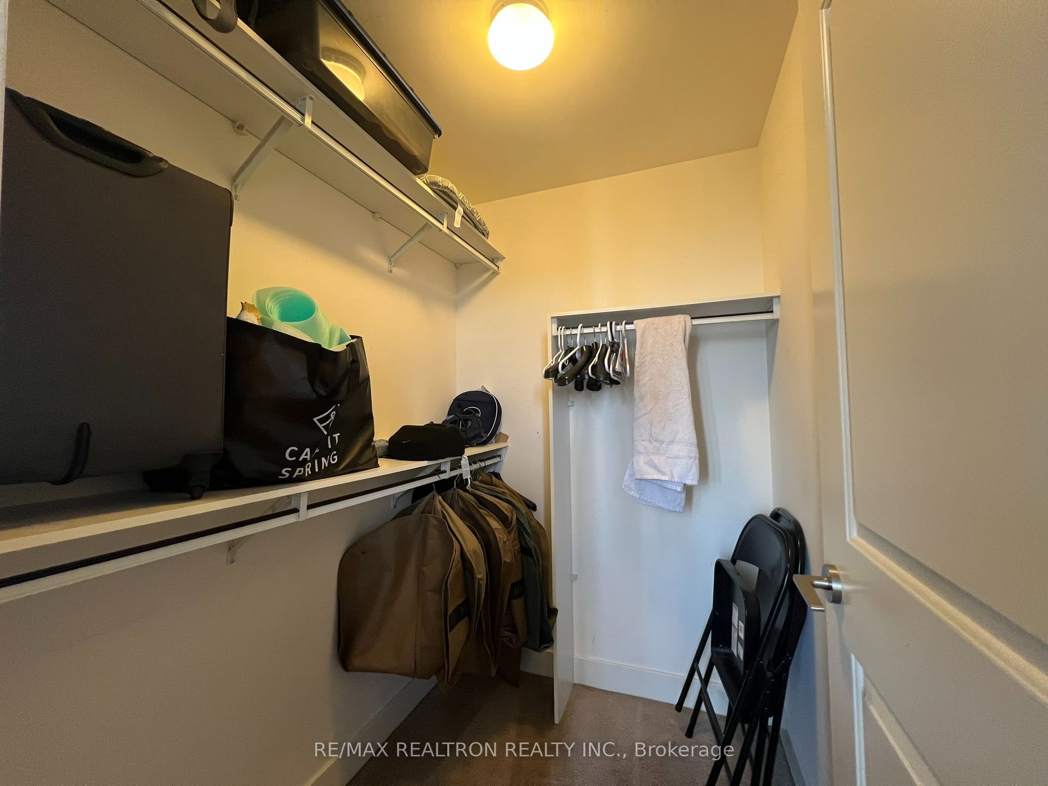 23 Sheppard Avenue E #2704, Toronto, ON M2N 7K1 photo 4