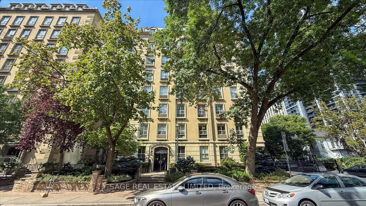 88 Charles Street E 208, Toronto, ON M4Y 2W7 photo 2