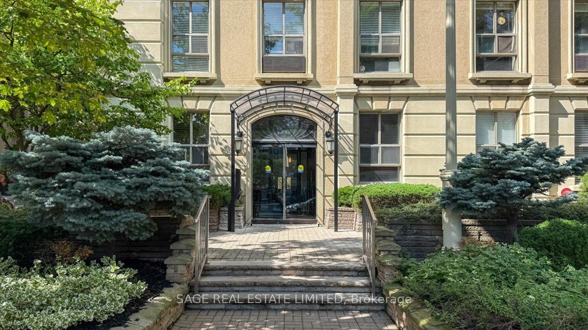 88 Charles Street E 208, Toronto, ON M4Y 2W7 photo 3