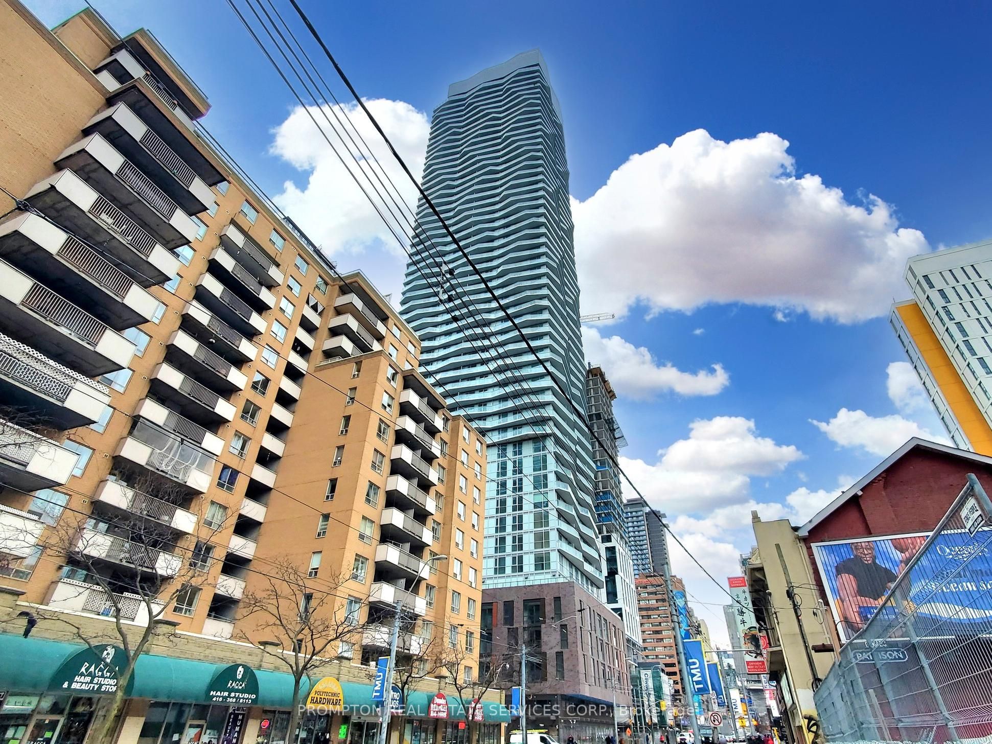 100 Dalhousie Street 2203, Toronto, ON M5B 0C7 photo 2
