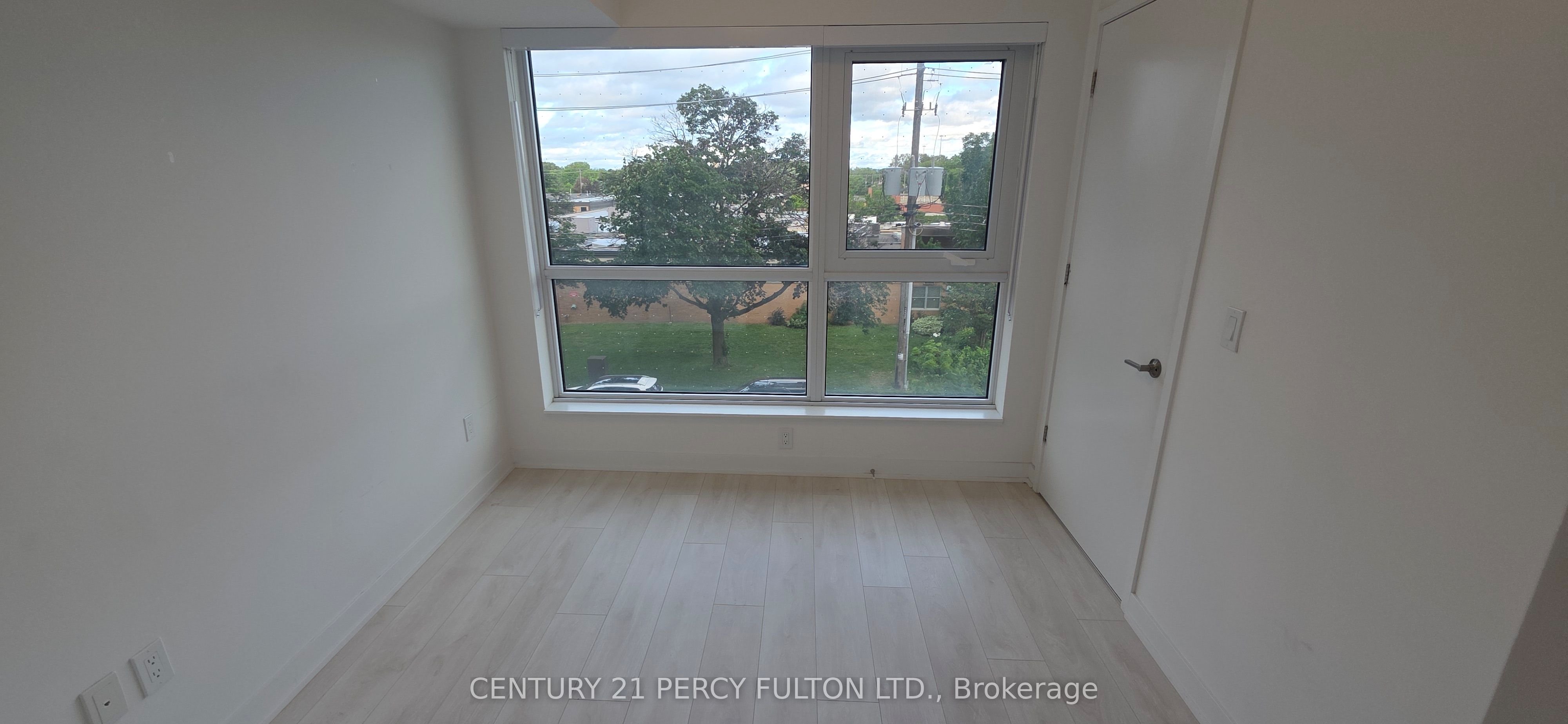 8 Tippett Road 309, Toronto, ON M3H 0E7 photo 4