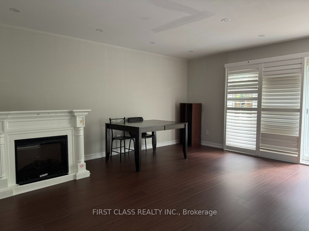 53 Hollyberry Trail, Toronto, ON M2H 2N9 photo 3