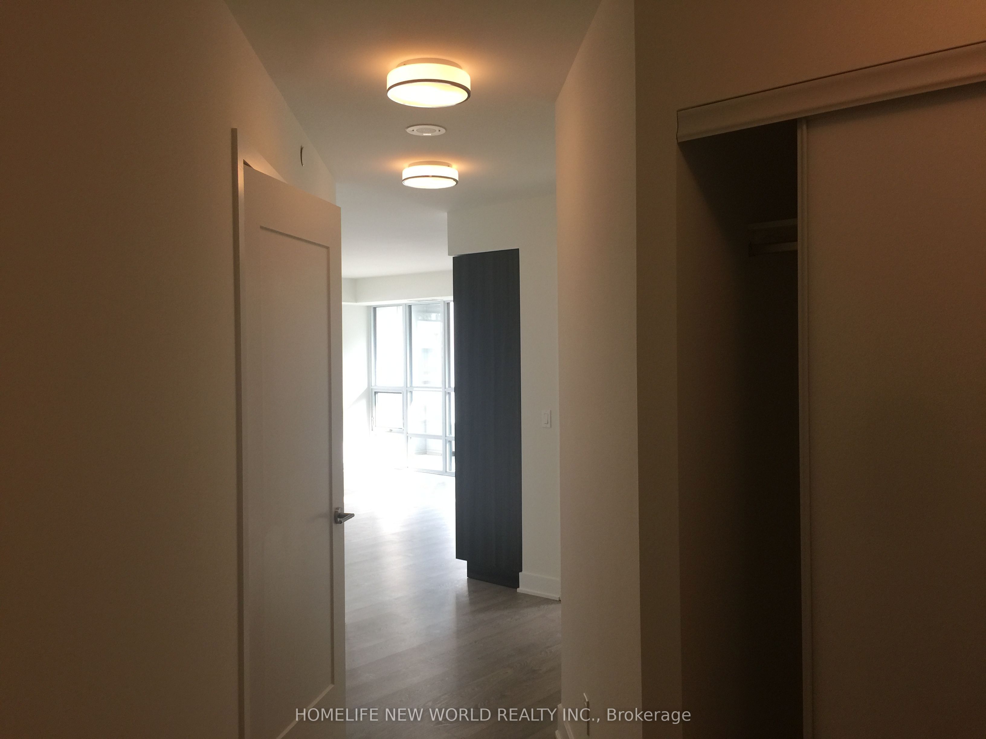 38 Cameron Street 308, Toronto, ON M5T 0C3 photo 4