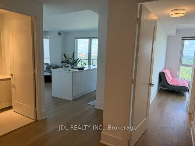 585 Bloor Street E, Toronto, ON M4W 0B3 photo 5