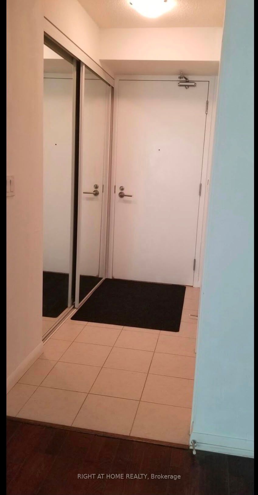 209 Fort York Boulevard 1158, Toronto, ON M5V 4A1 photo 5