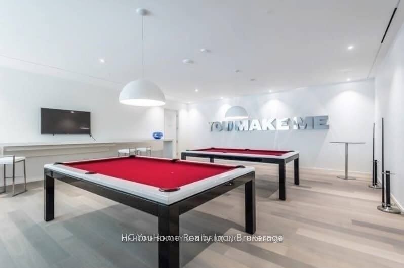 1 BLOOR Street E 5507, Toronto, ON M4W 0A8 photo 5