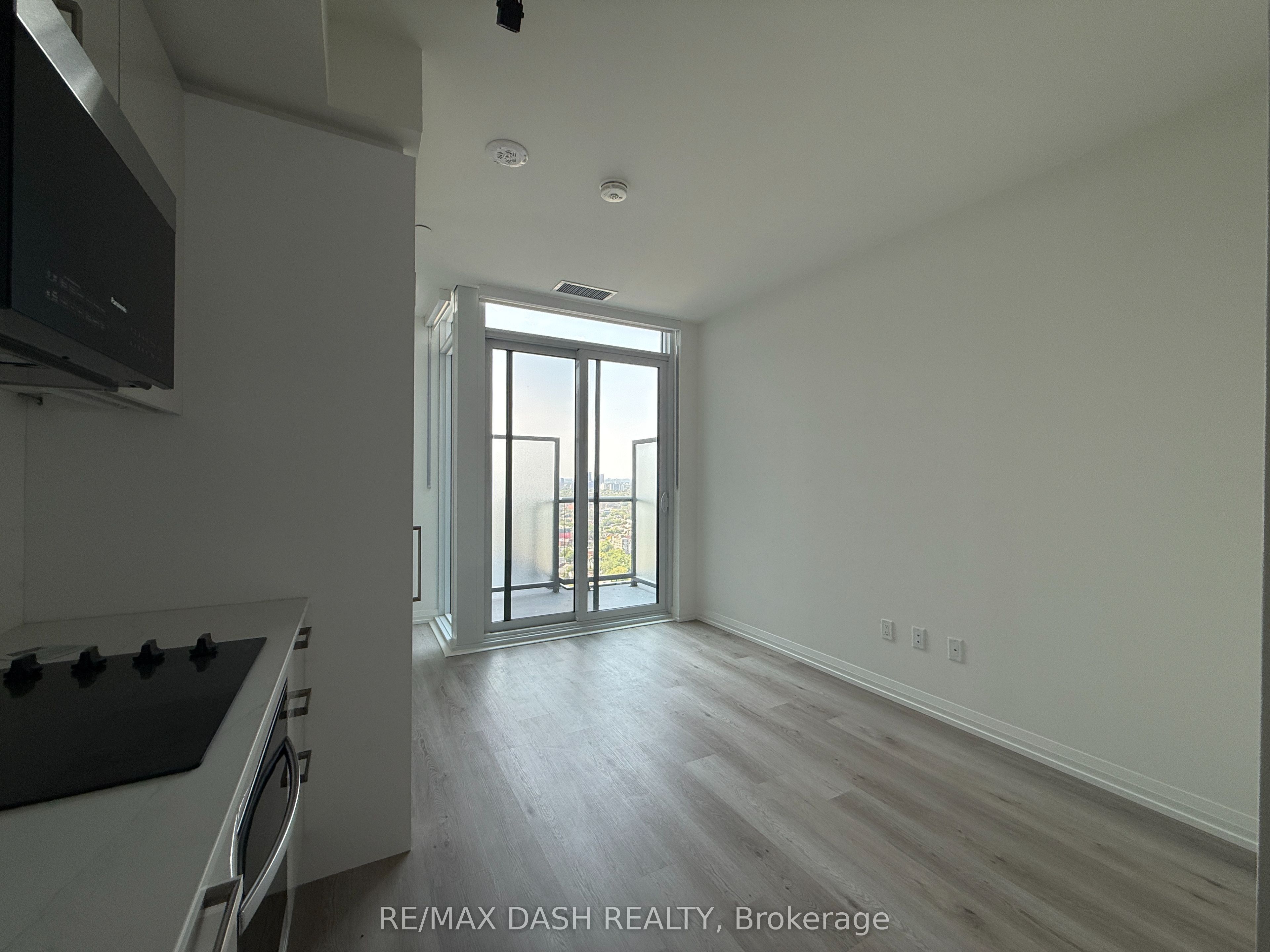 280 Dundas Street PH01, Toronto, ON M5T 1G2 photo 3