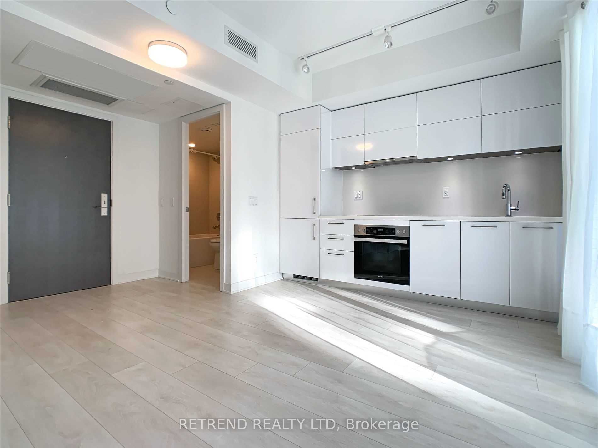 188 Cumberland Street 1113, Toronto, ON M5R 0B6 photo 4