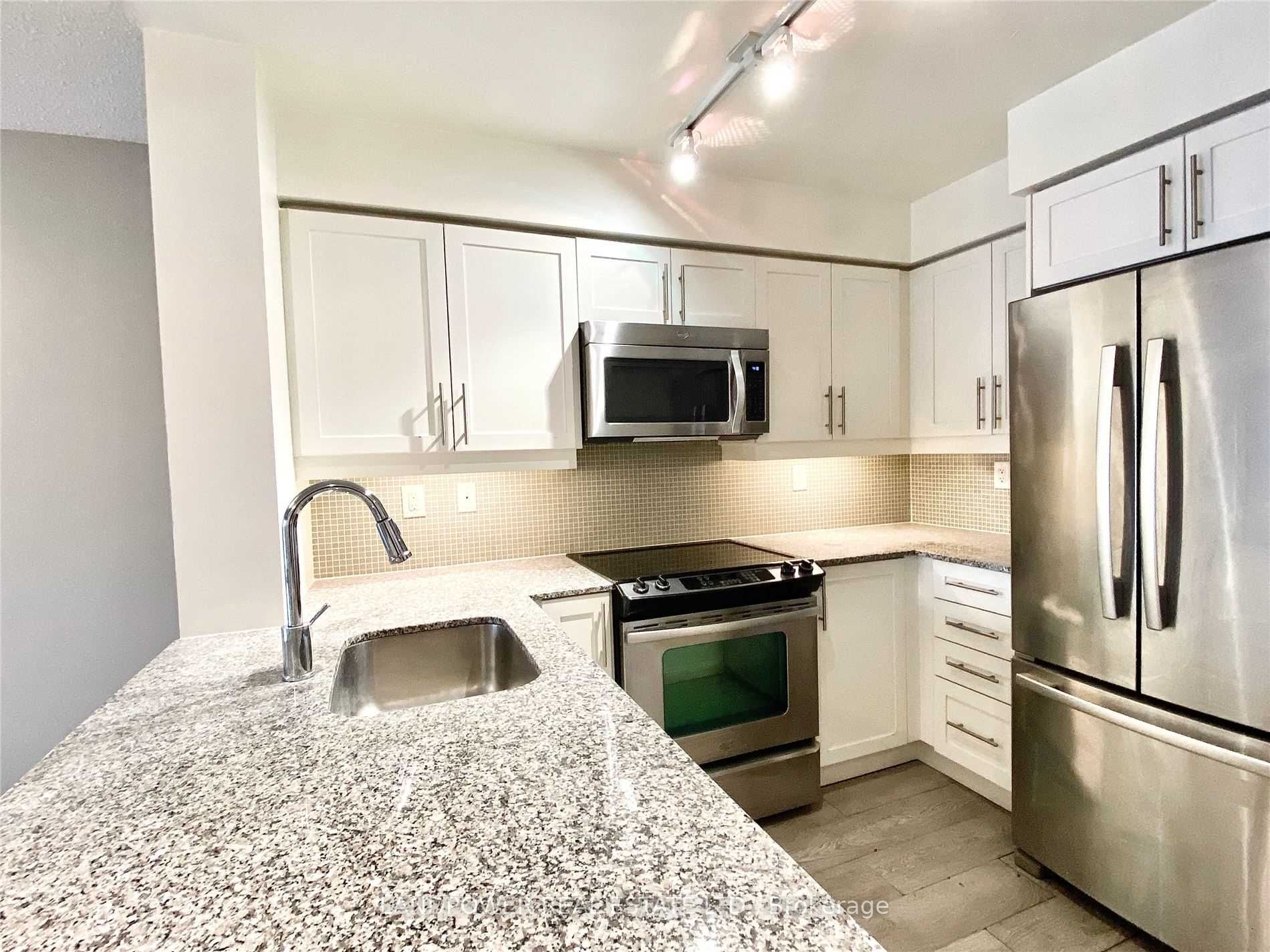 125 Western Battery Road 1508, Toronto, ON M6K 3R8 photo 4