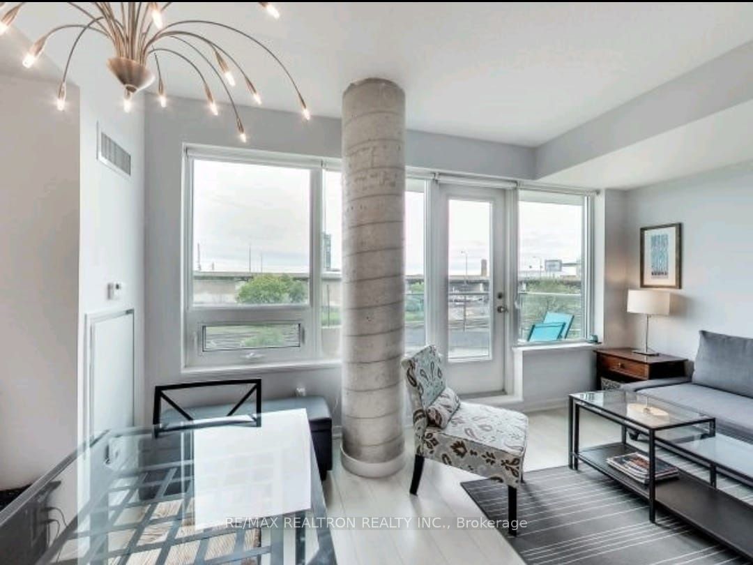55 East Liberty Street 312, Toronto, ON M6K 3P9 photo 5