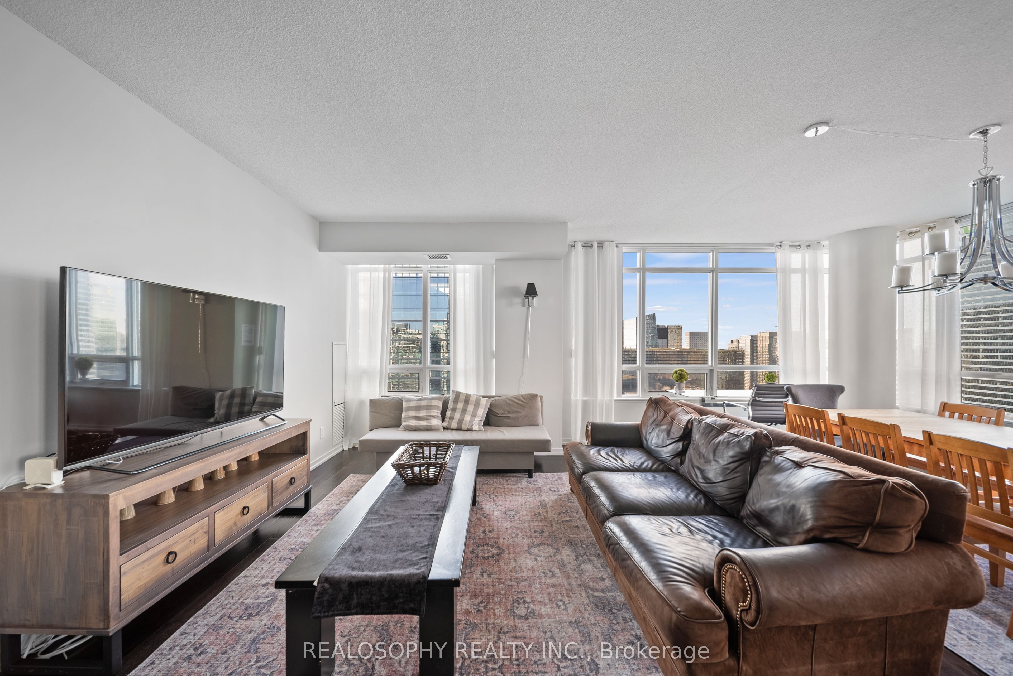 65 Bremner Boulevard 4305, Toronto, ON M5J 0A7 photo 3