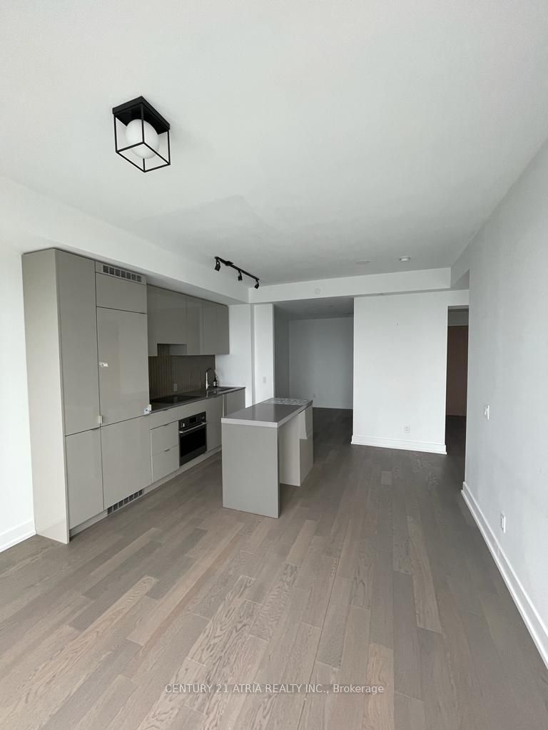7 Grenville Street 5508, Toronto, ON M4Y 1W9 photo 3