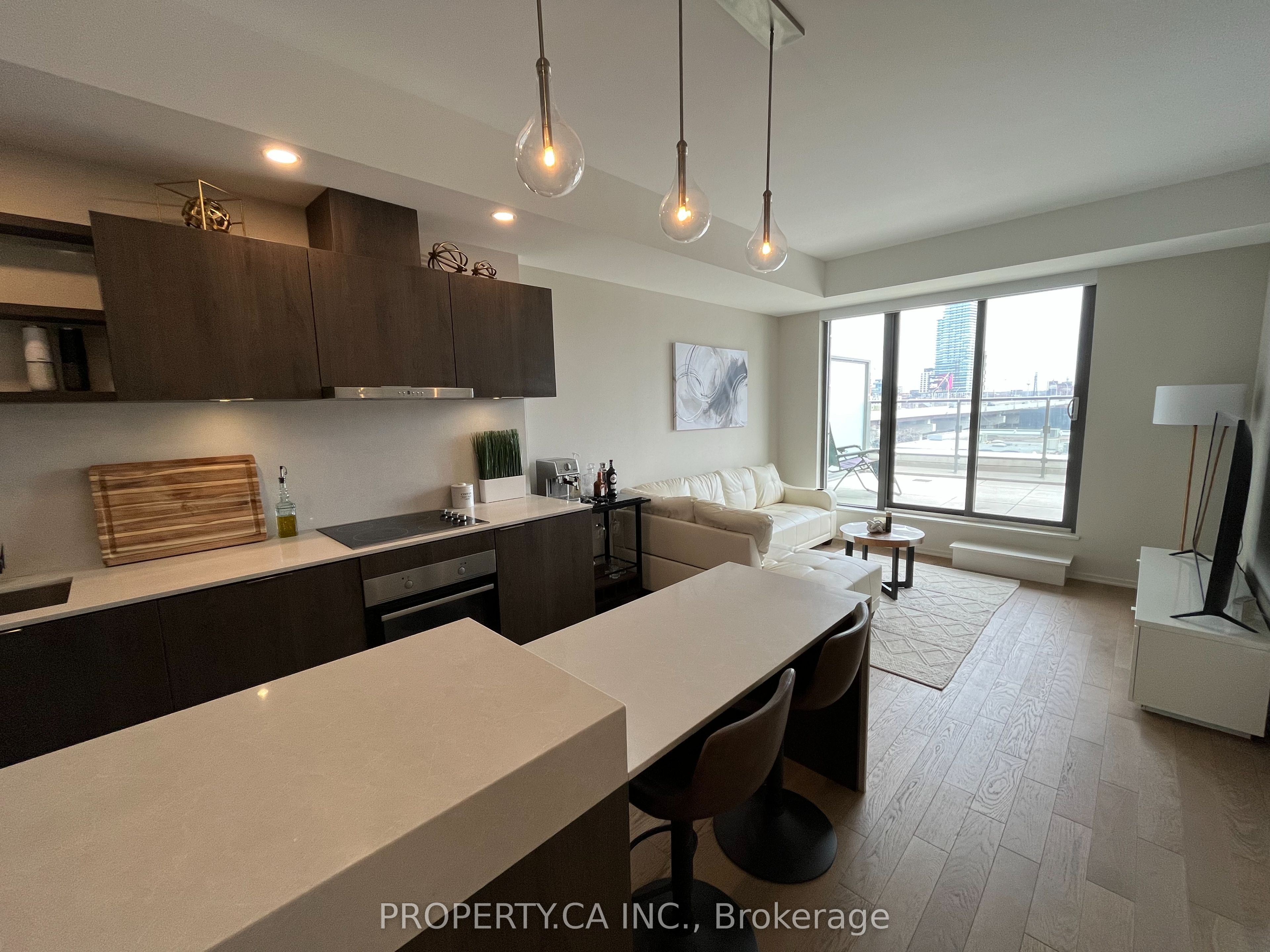 12 Bonnycastle Street 409, Toronto, ON M5A 0C8 photo 4