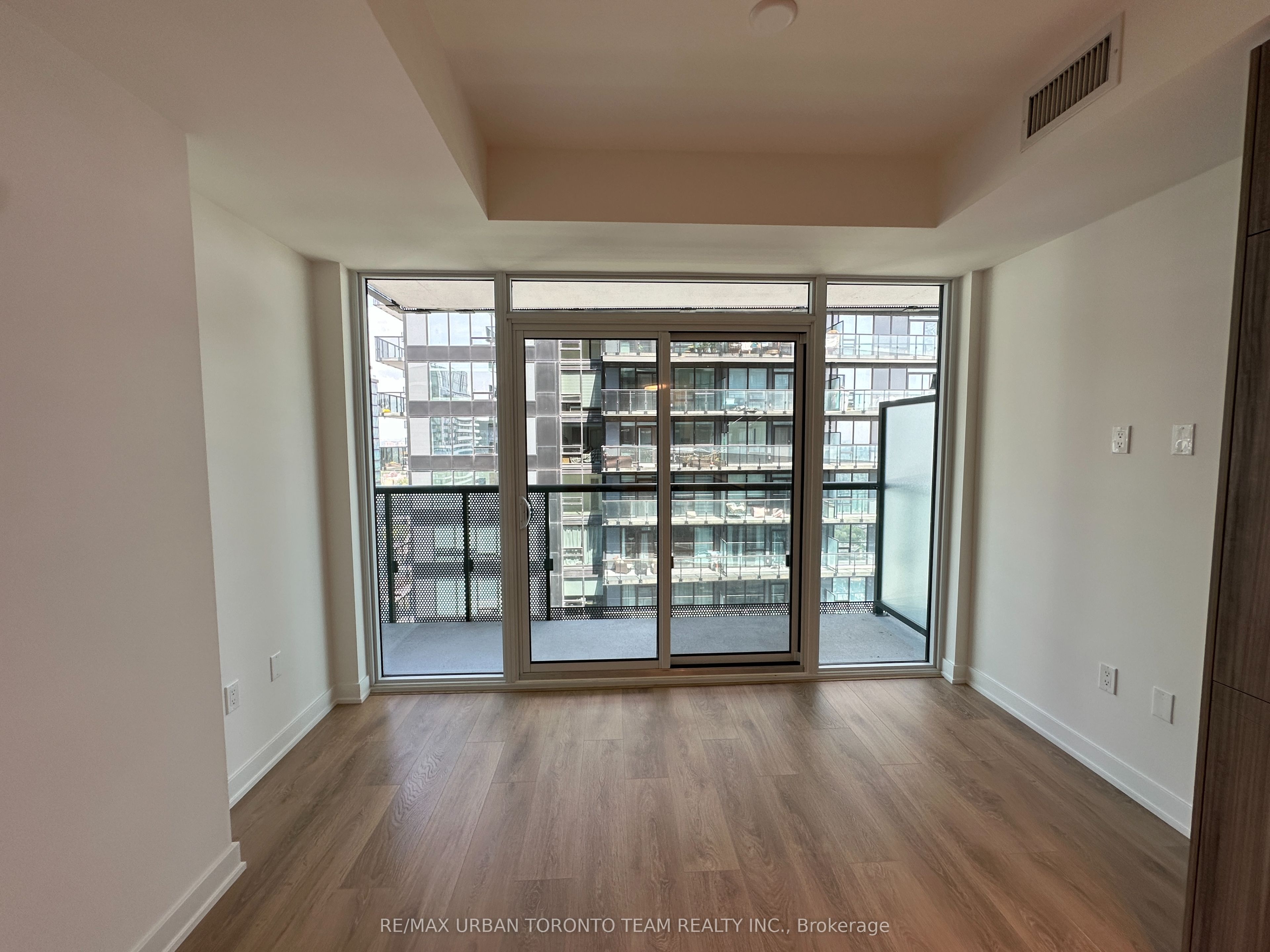 127 Broadway Avenue 3206, Toronto, ON M4P 1V4 photo 5