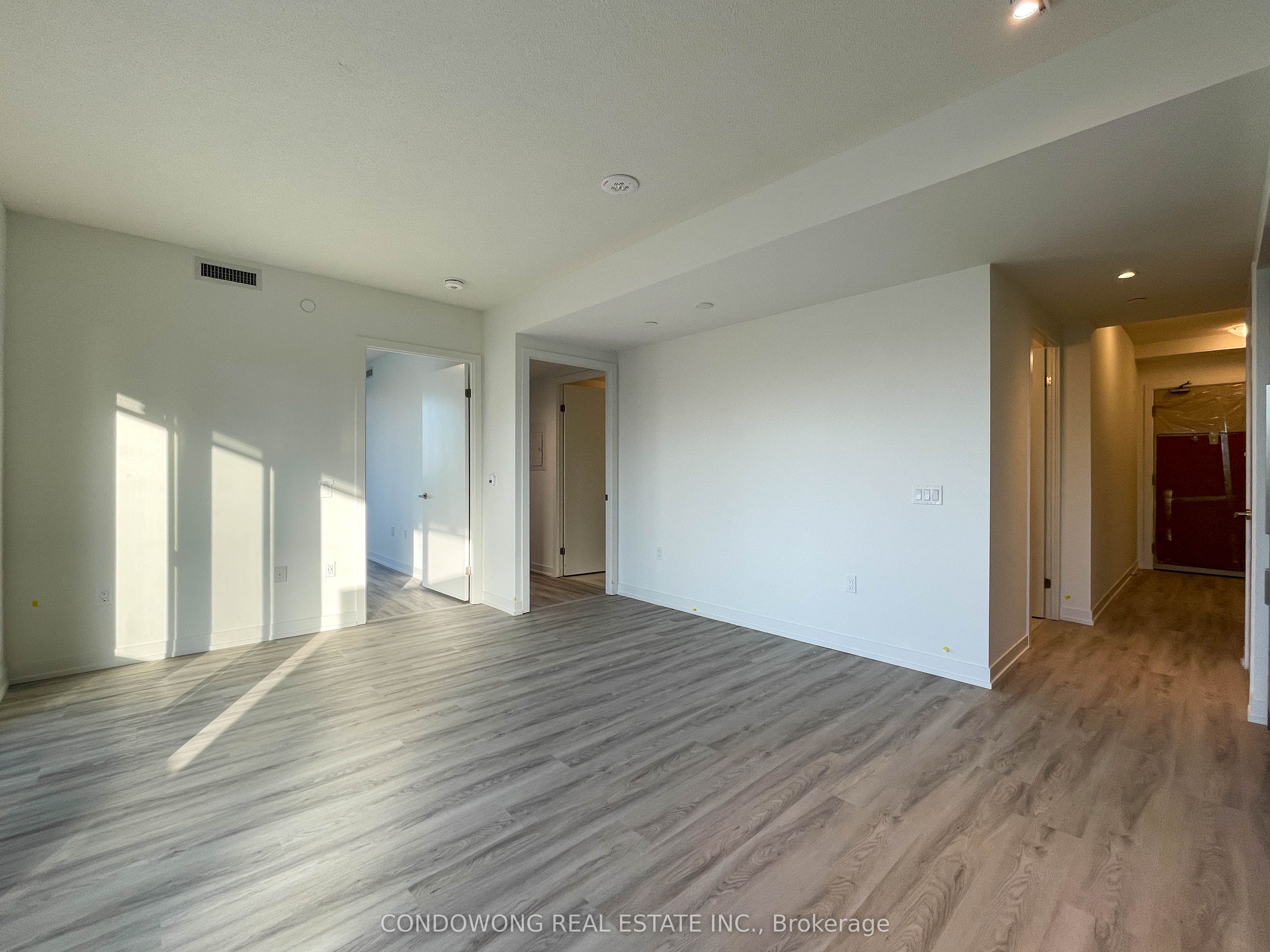55 Cooper Street 2105, Toronto, ON M5E 0G1 photo 5