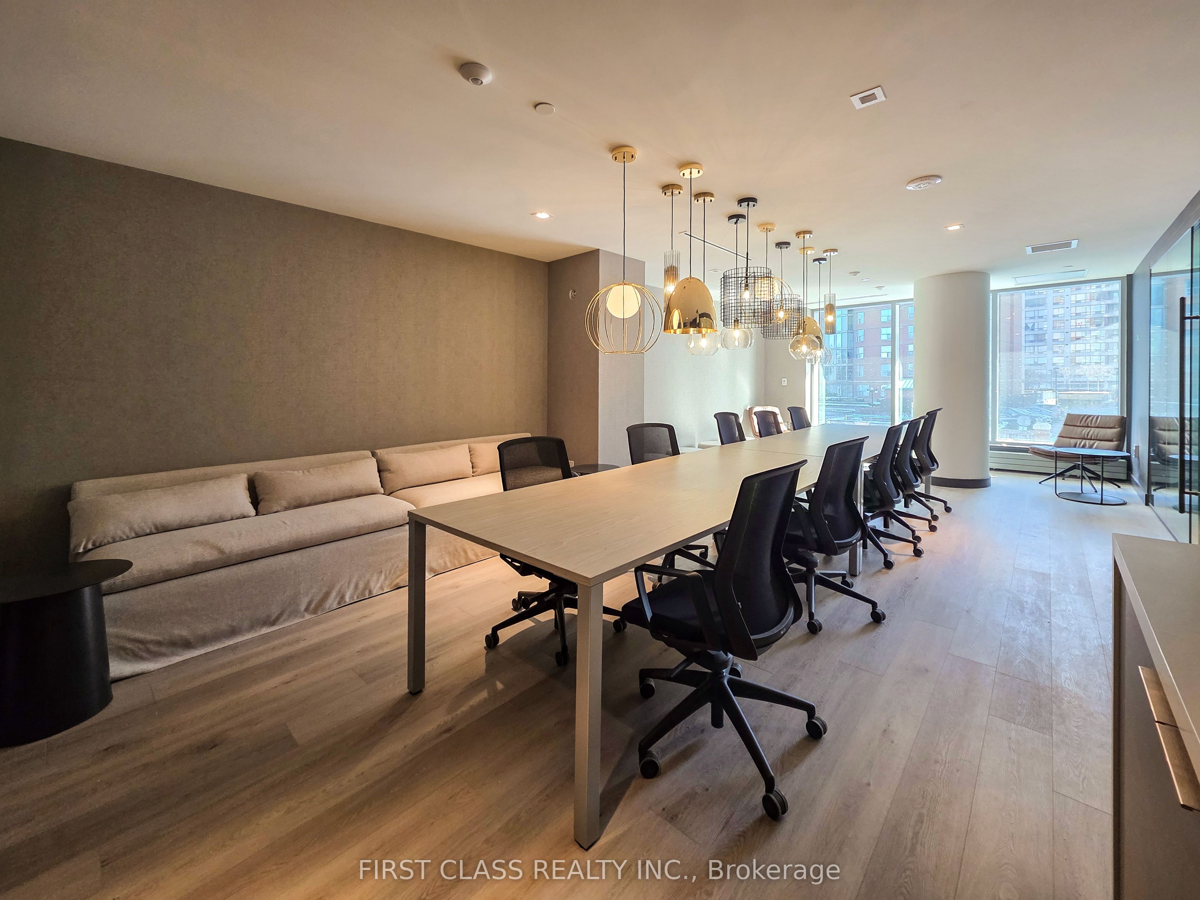 7 GOLDEN LION Heights N1907, Toronto, ON M2M 0C1 photo 3