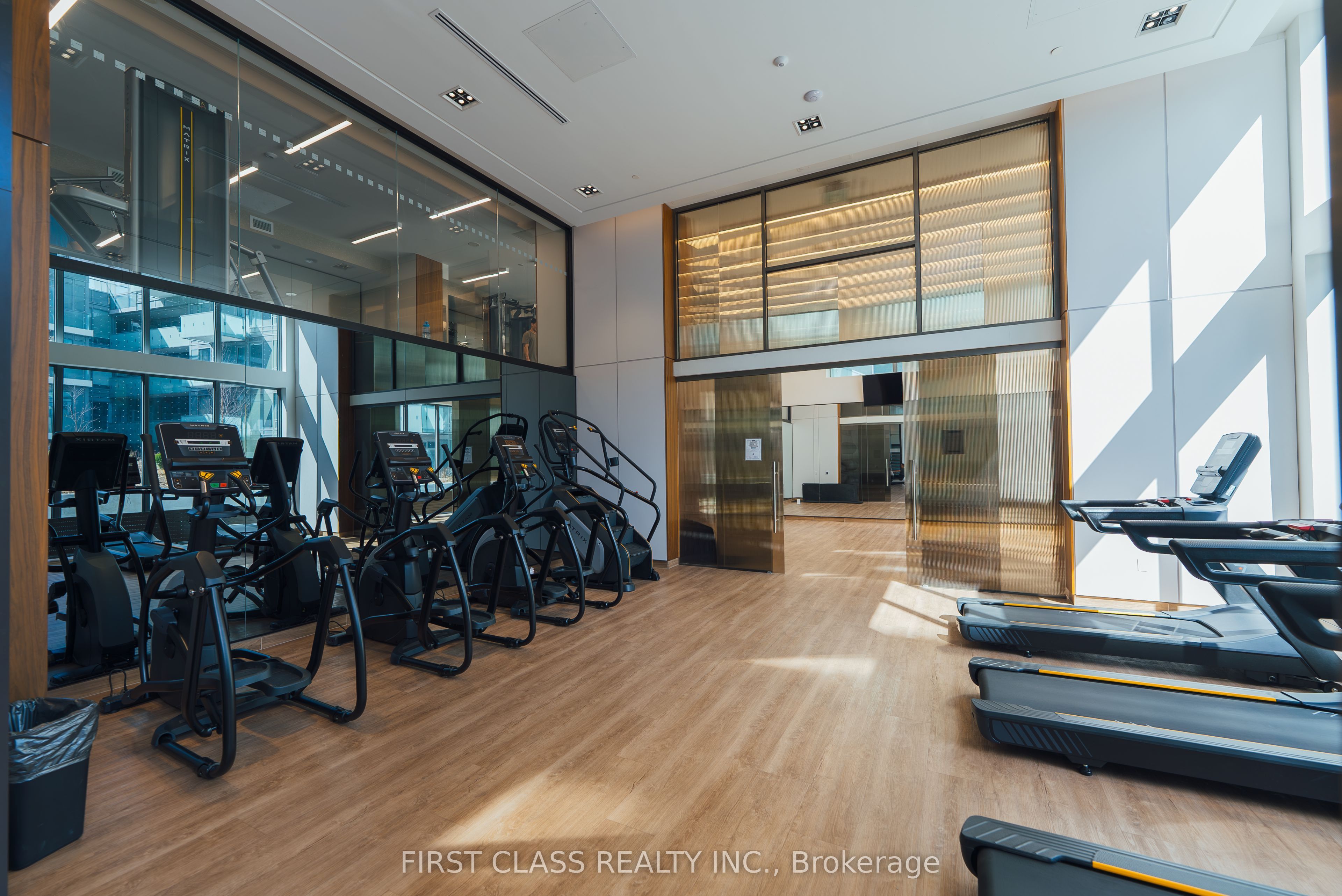7 GOLDEN LION Heights N1907, Toronto, ON M2M 0C1 photo 5