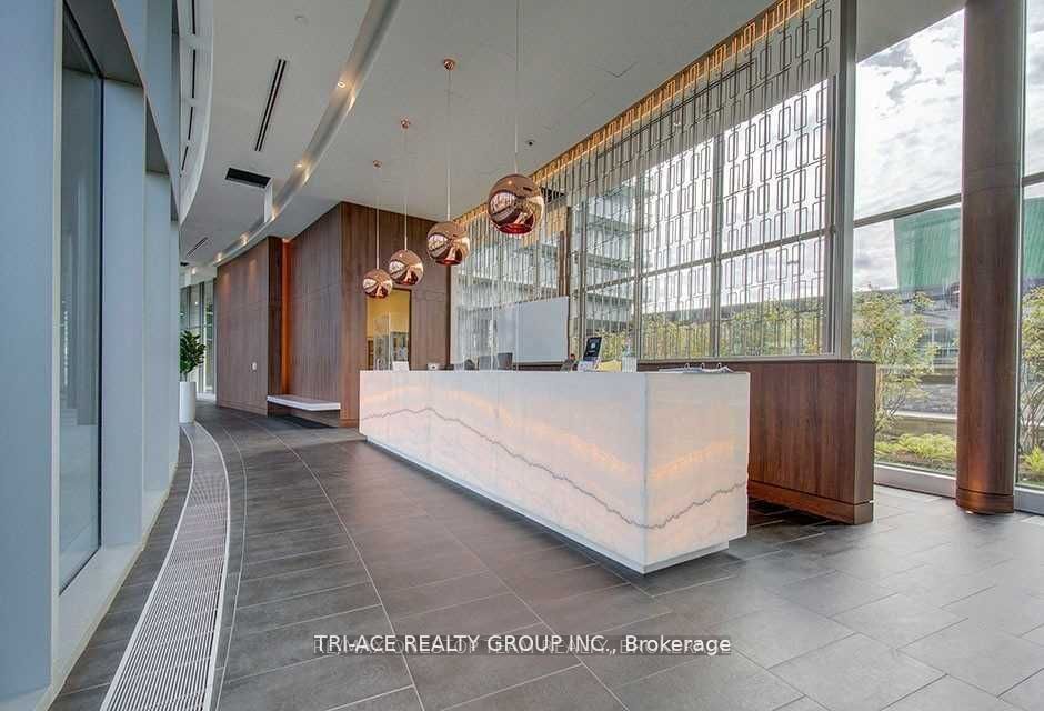 117 Mcmahon Drive 705, Toronto, ON M2K 0E4 photo 2