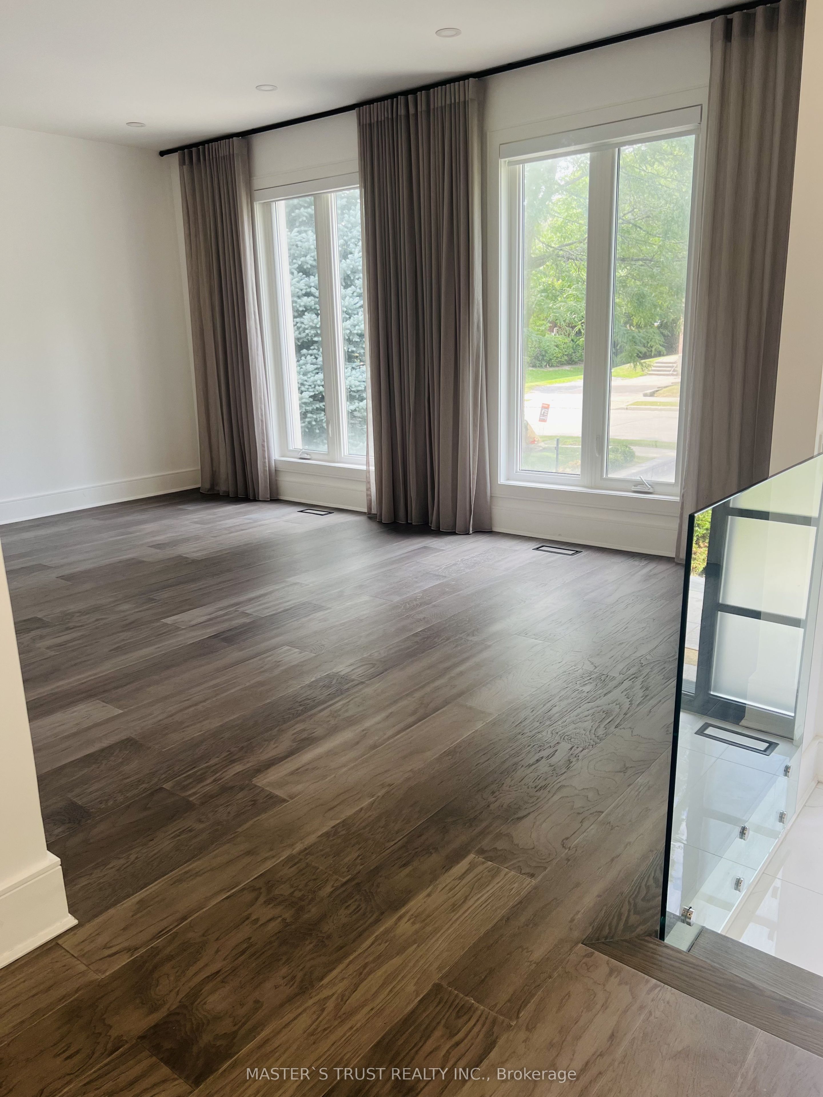 515 Melrose Avenue, Toronto, ON M5M 2A1 photo 3