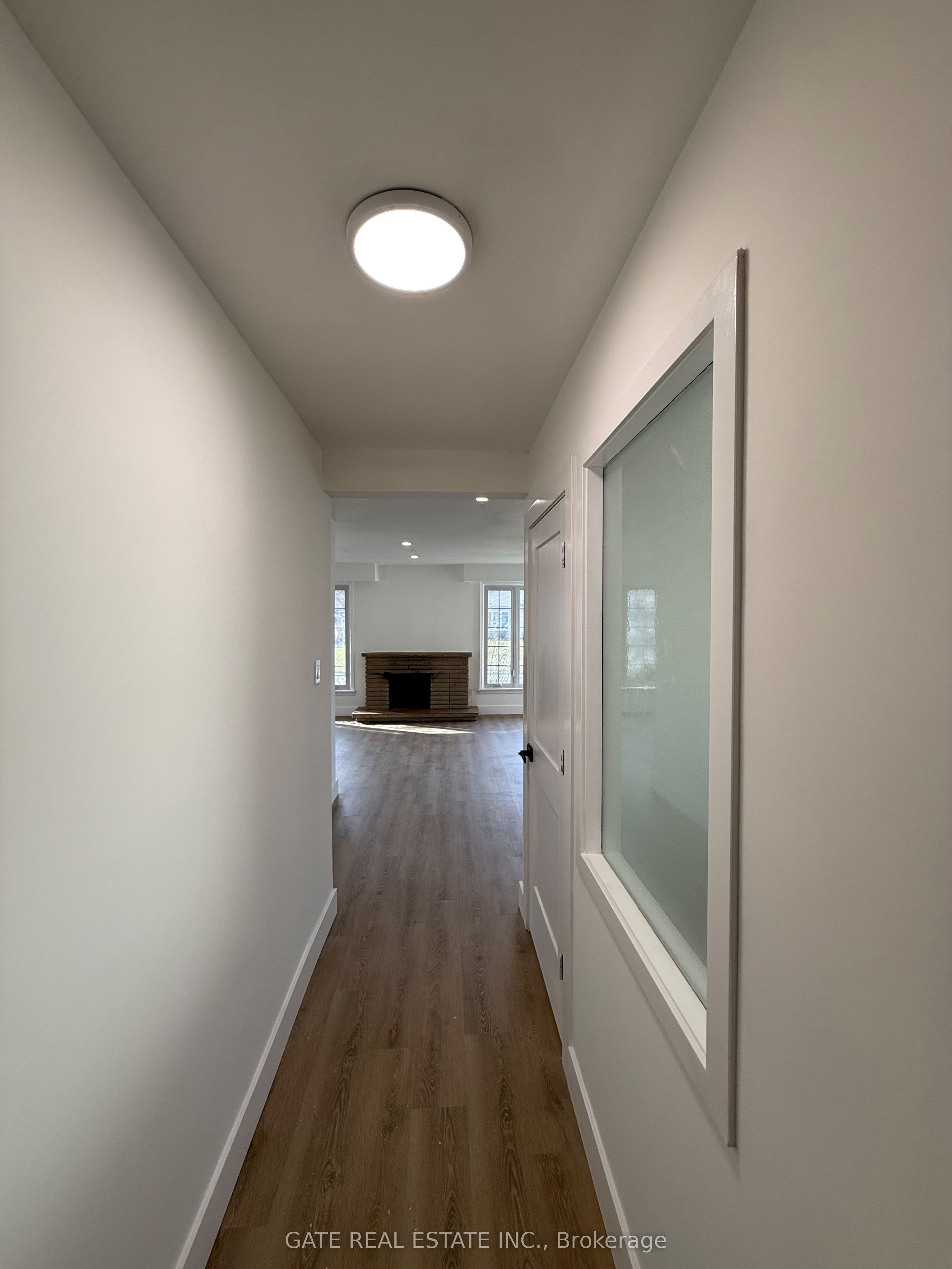 112 Santa Barbara Road Main, Toronto, ON M2N 2C5 photo 4