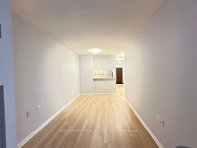 22 Olive Avenue 101, Toronto, ON M2N 7G6 photo 4