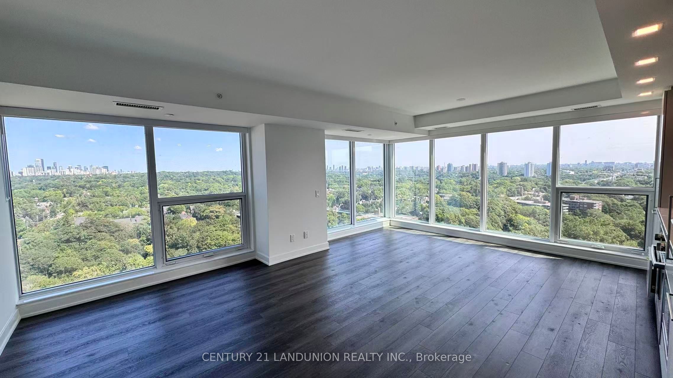 609 Sherbourne Street 1507, Toronto, ON M4X 0A4 photo 4