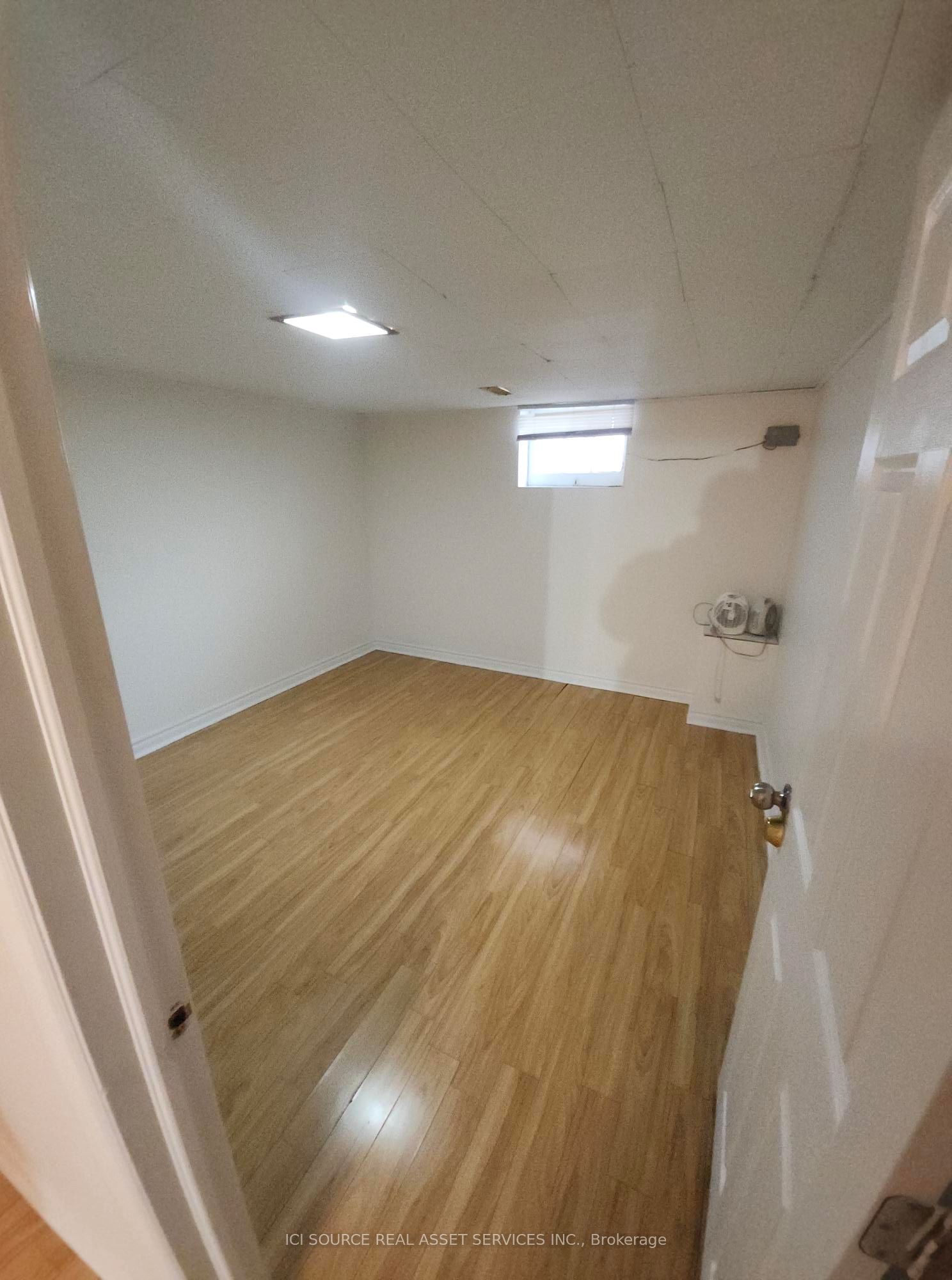 8 Talbot Road, Toronto, ON M2N 2S9 photo 4