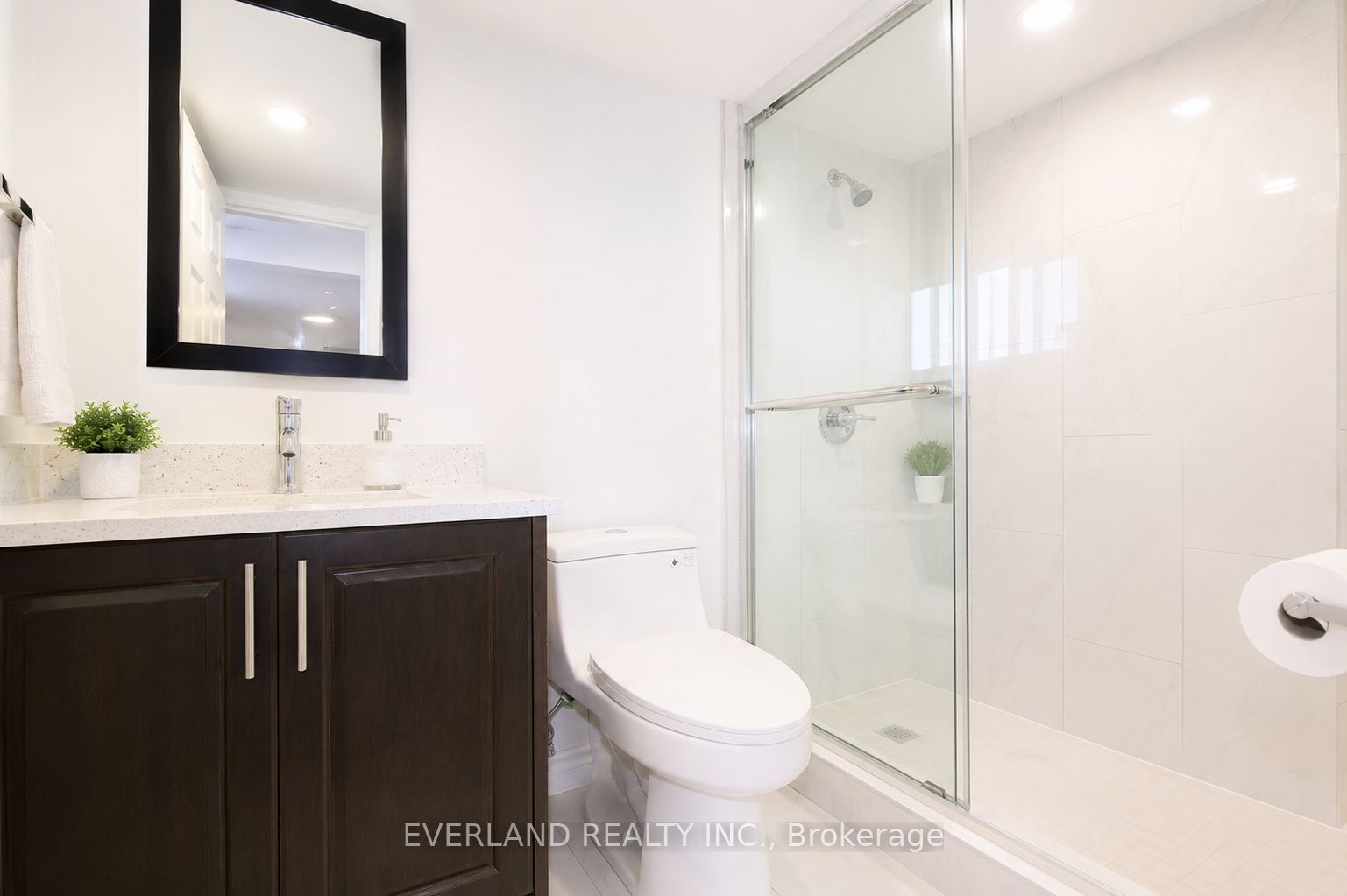 1751 Bayview Avenue Unit A, Toronto, ON M4G 3C5 photo 3