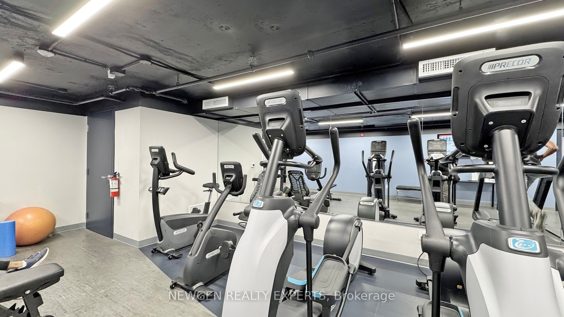 715 Don Mills Road 1103, Toronto, ON M3C 1S4 photo 5