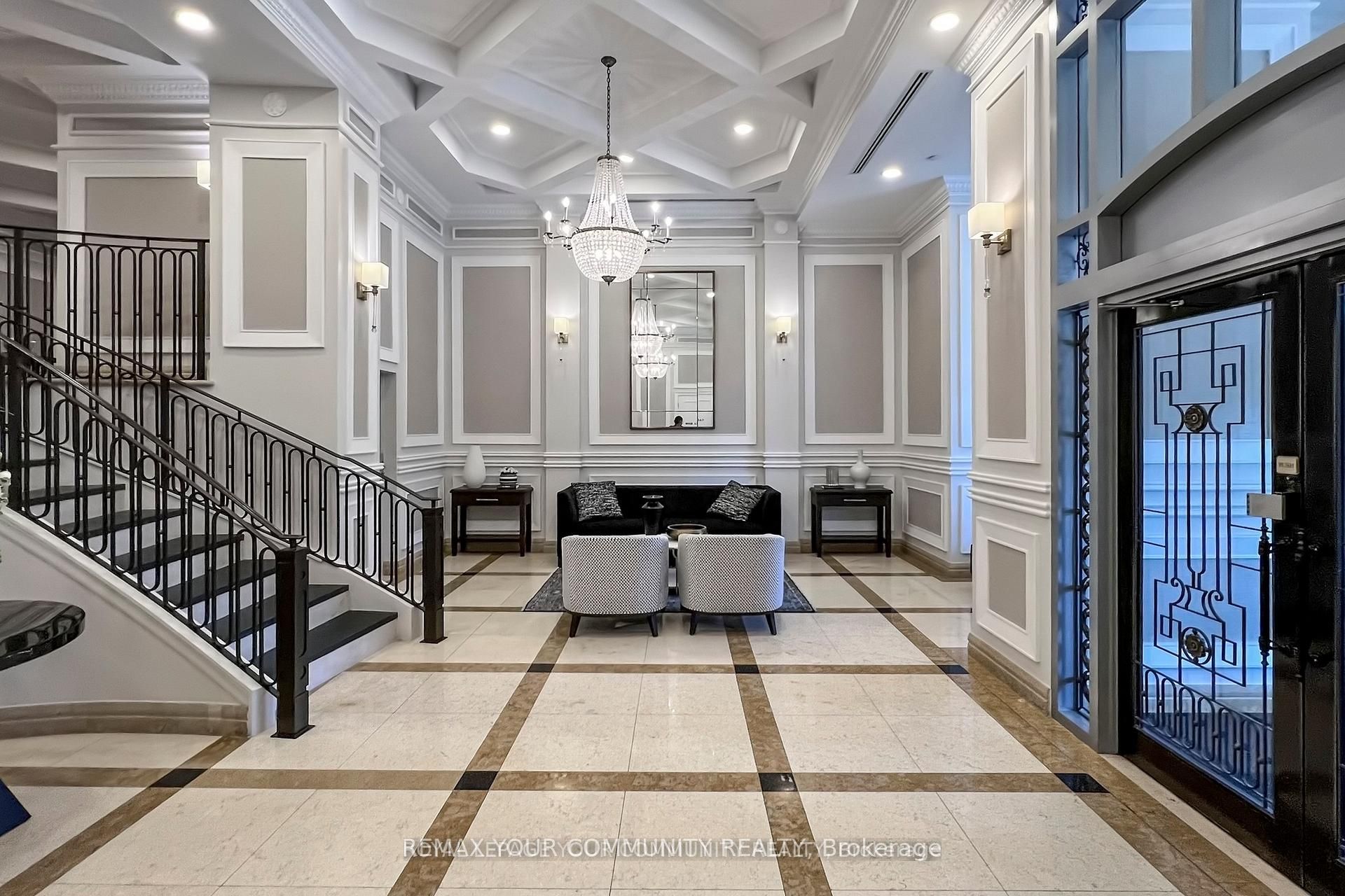 10 Old York Mills Road 410, Toronto, ON M2P 2G9 photo 5
