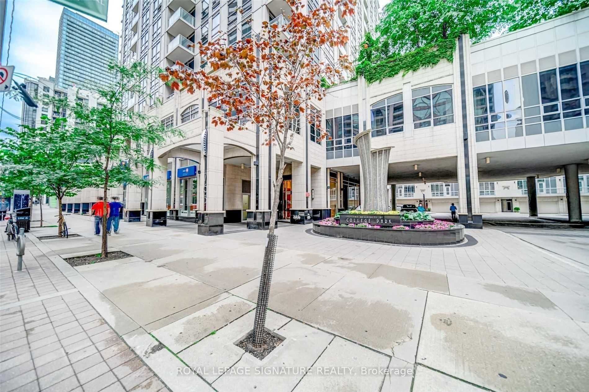 763 Bay Street 1215, Toronto, ON M5G 2R3 photo 2