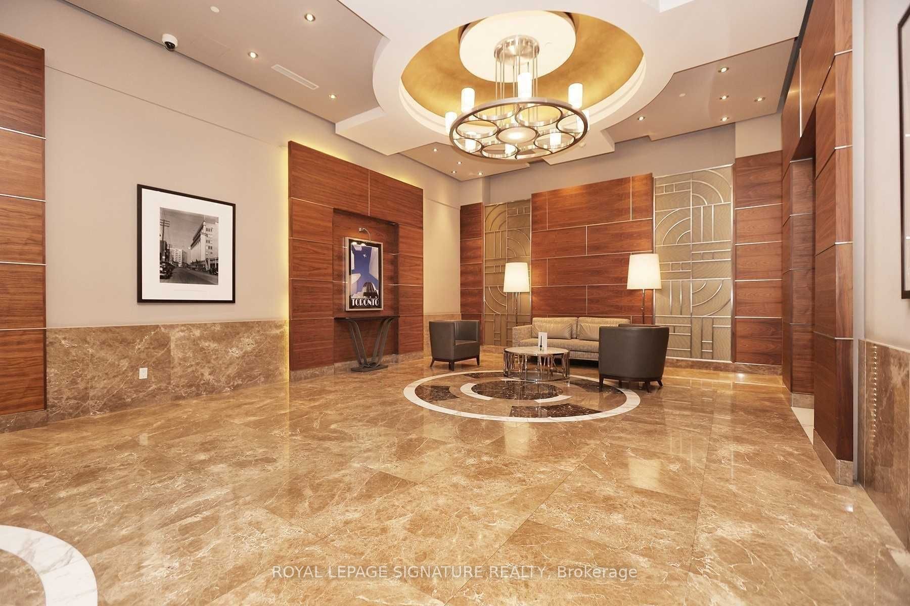 763 Bay Street 1215, Toronto, ON M5G 2R3 photo 4