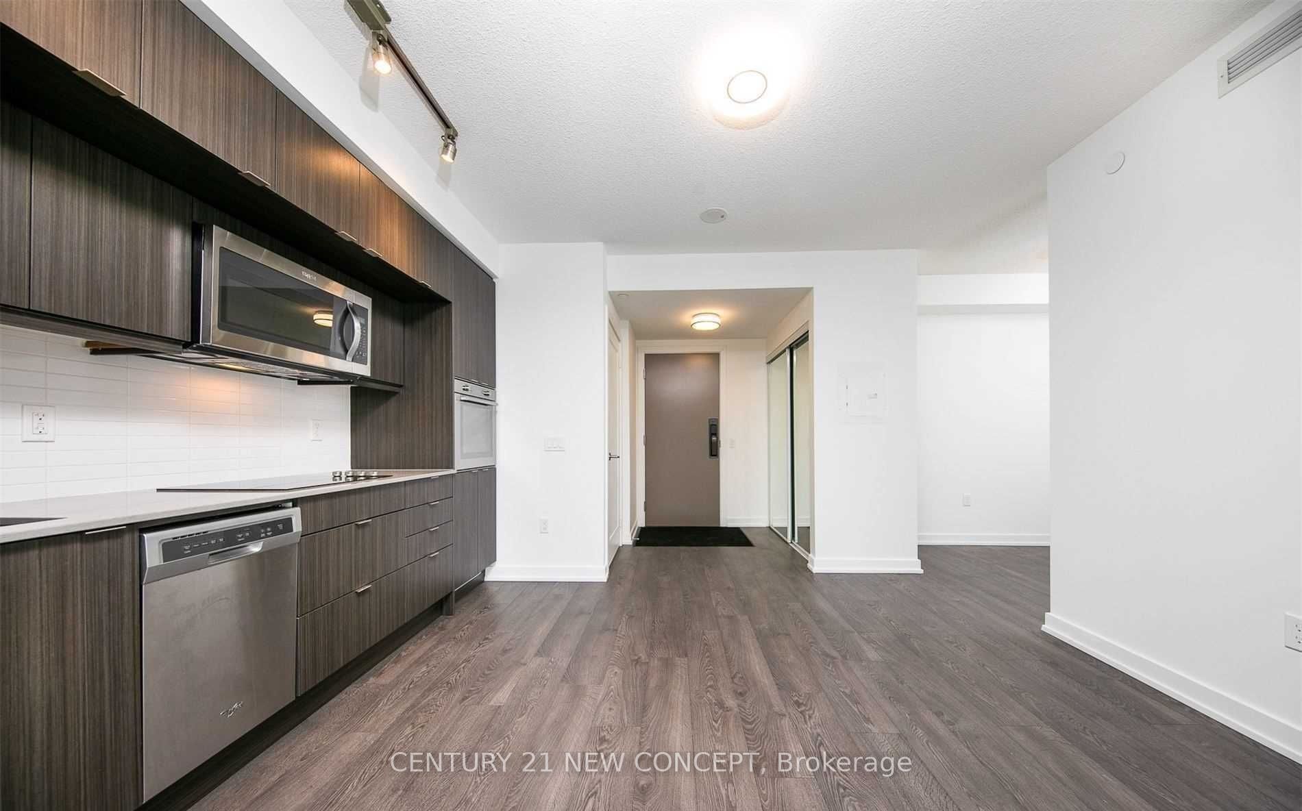 10 York Street 1404, Toronto, ON M5J 0E1 photo 4