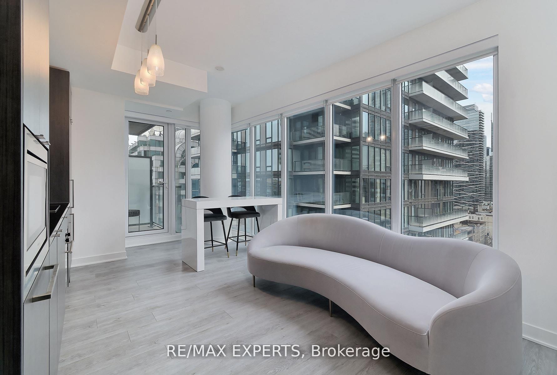 115 Blue Jays Way 2115, Toronto, ON M5V 0N4 photo 3