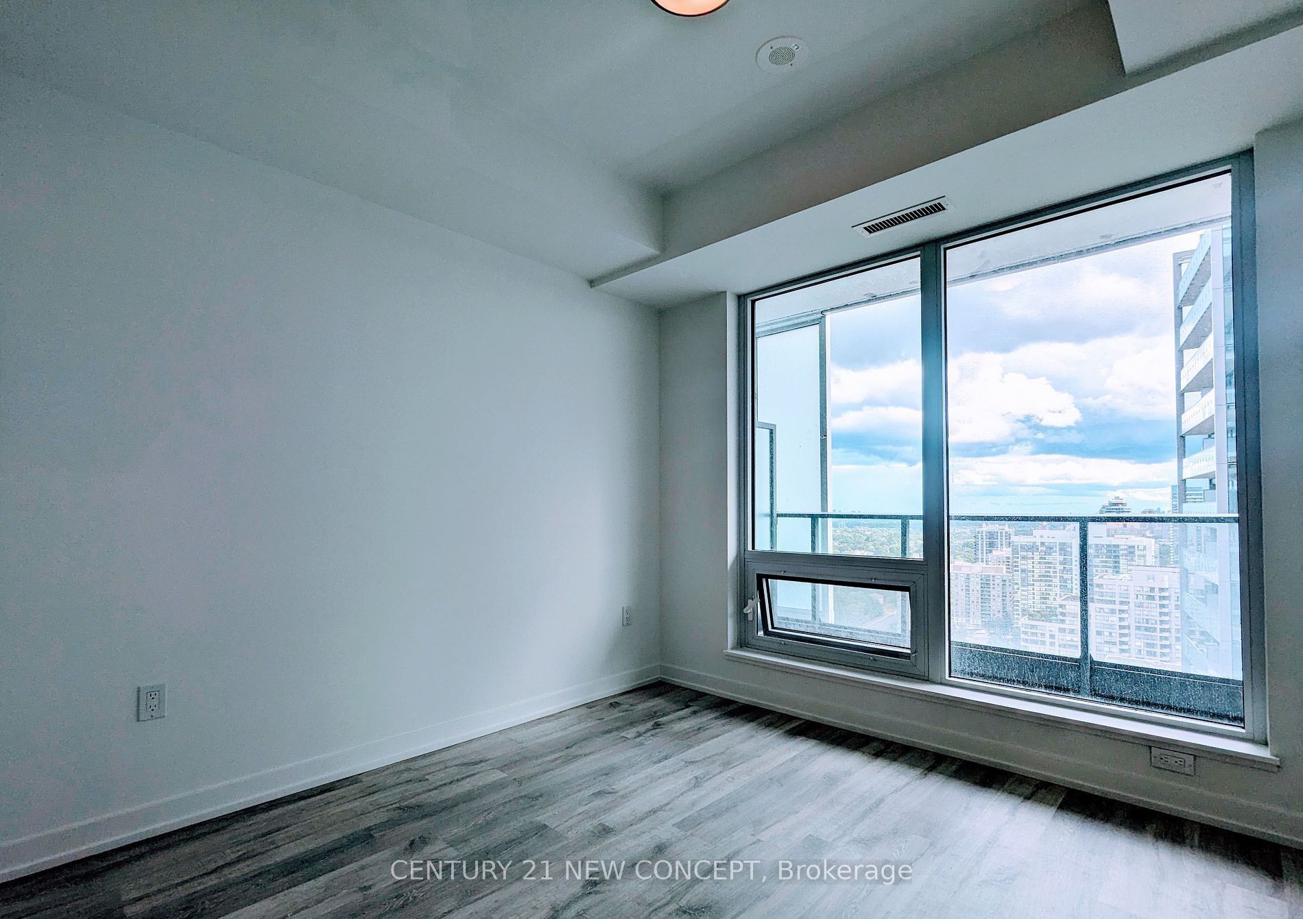 7 Golden Lion Heights 2905, Toronto, ON M2M 0C1 photo 5