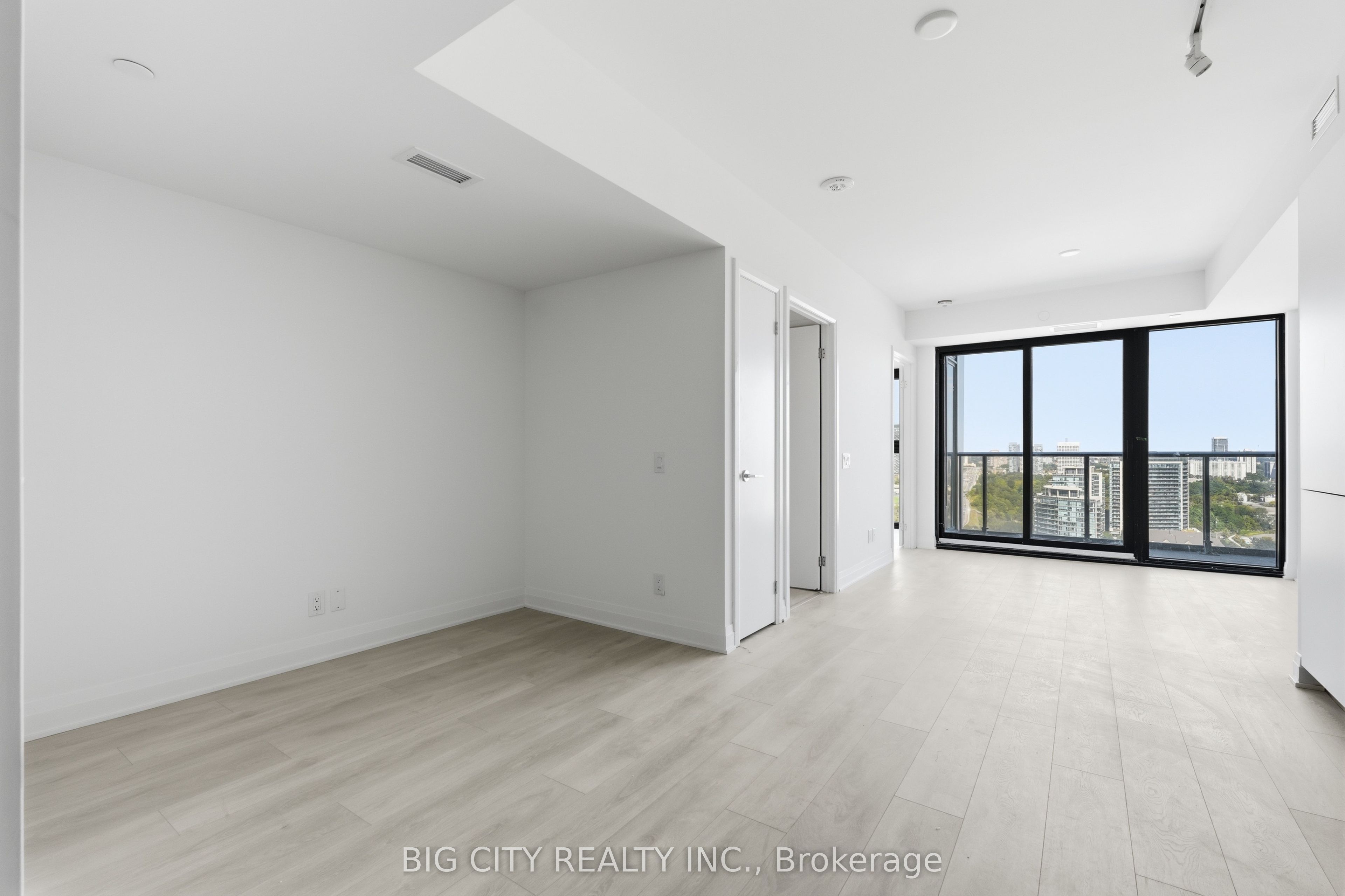 25 Frederick Todd Way 2108, Toronto, ON M4G 0C6
