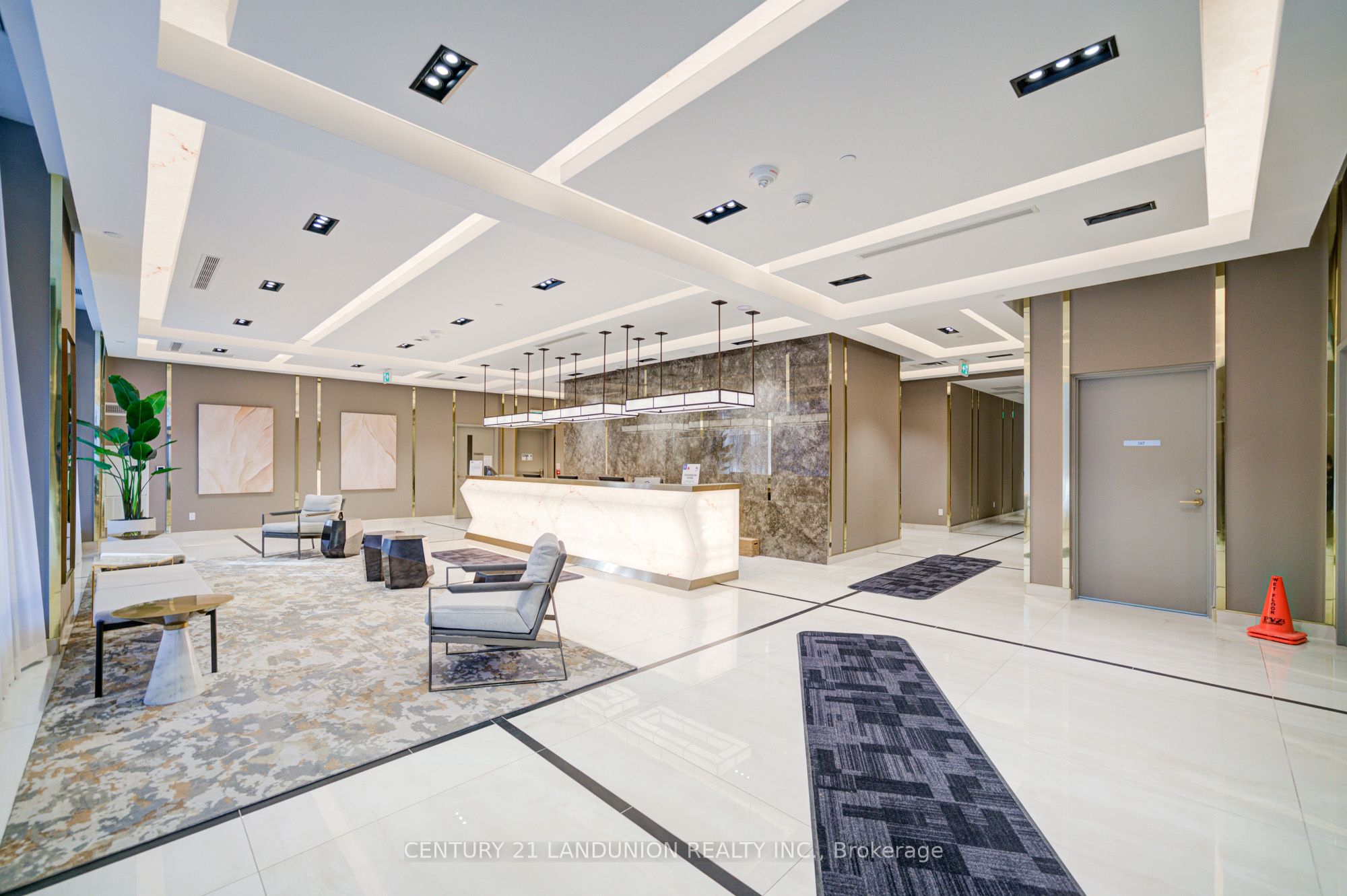 543 Richmond Street W 414, Toronto, ON M5V 1Y6 photo 3