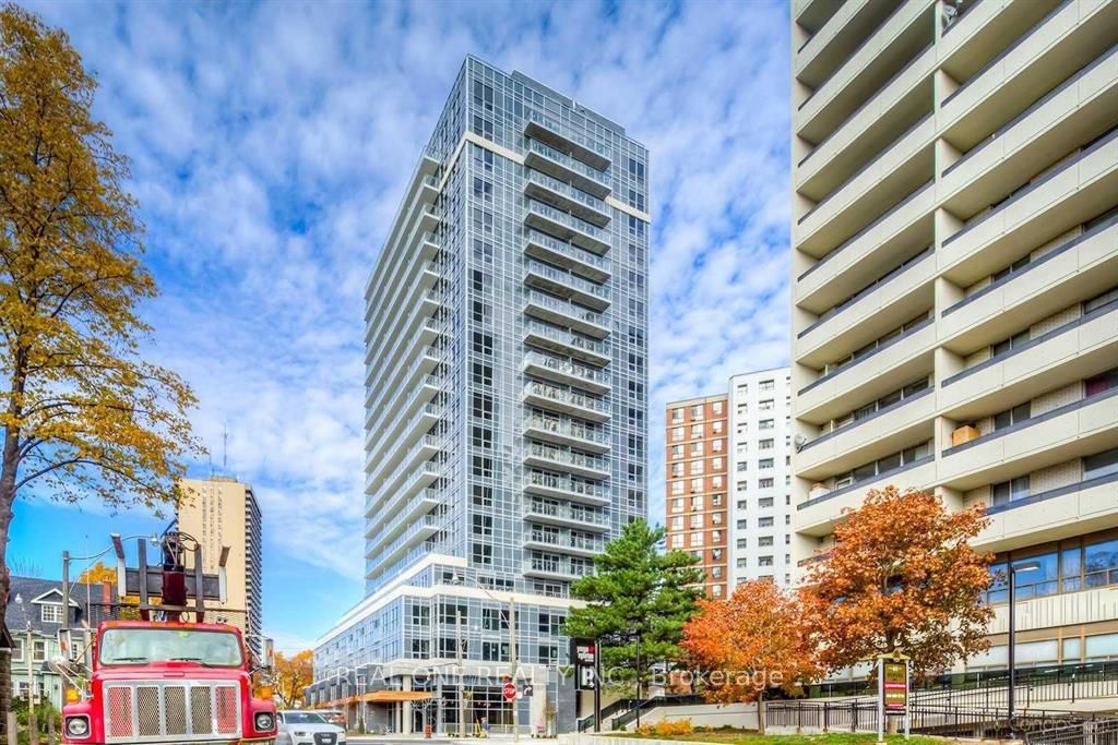 58 Orchard View Boulevard 1004, Toronto, ON M4R 1B9 photo 2