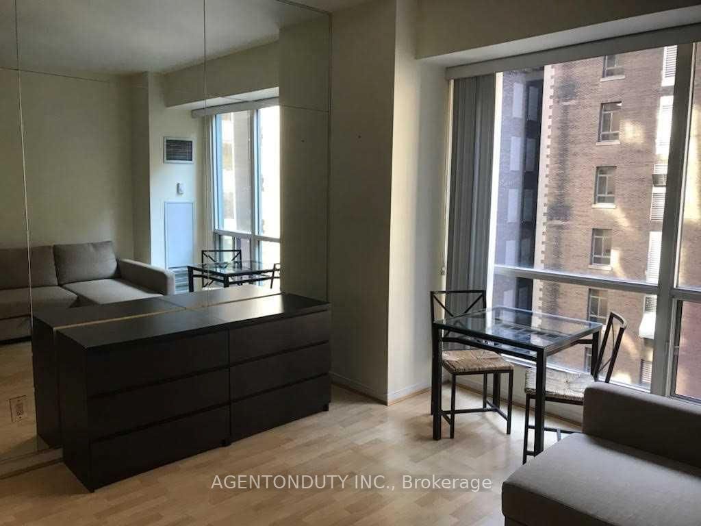 7 King Street E 1109, Toronto, ON M5C 3C5 photo 3