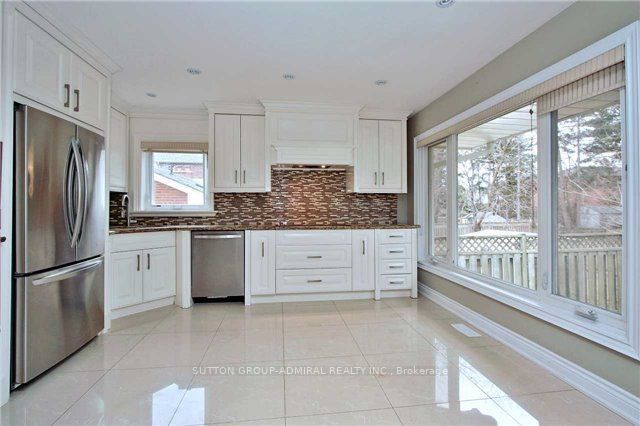 320 Horsham Avenue, Toronto, ON M2R 1G8 photo 3