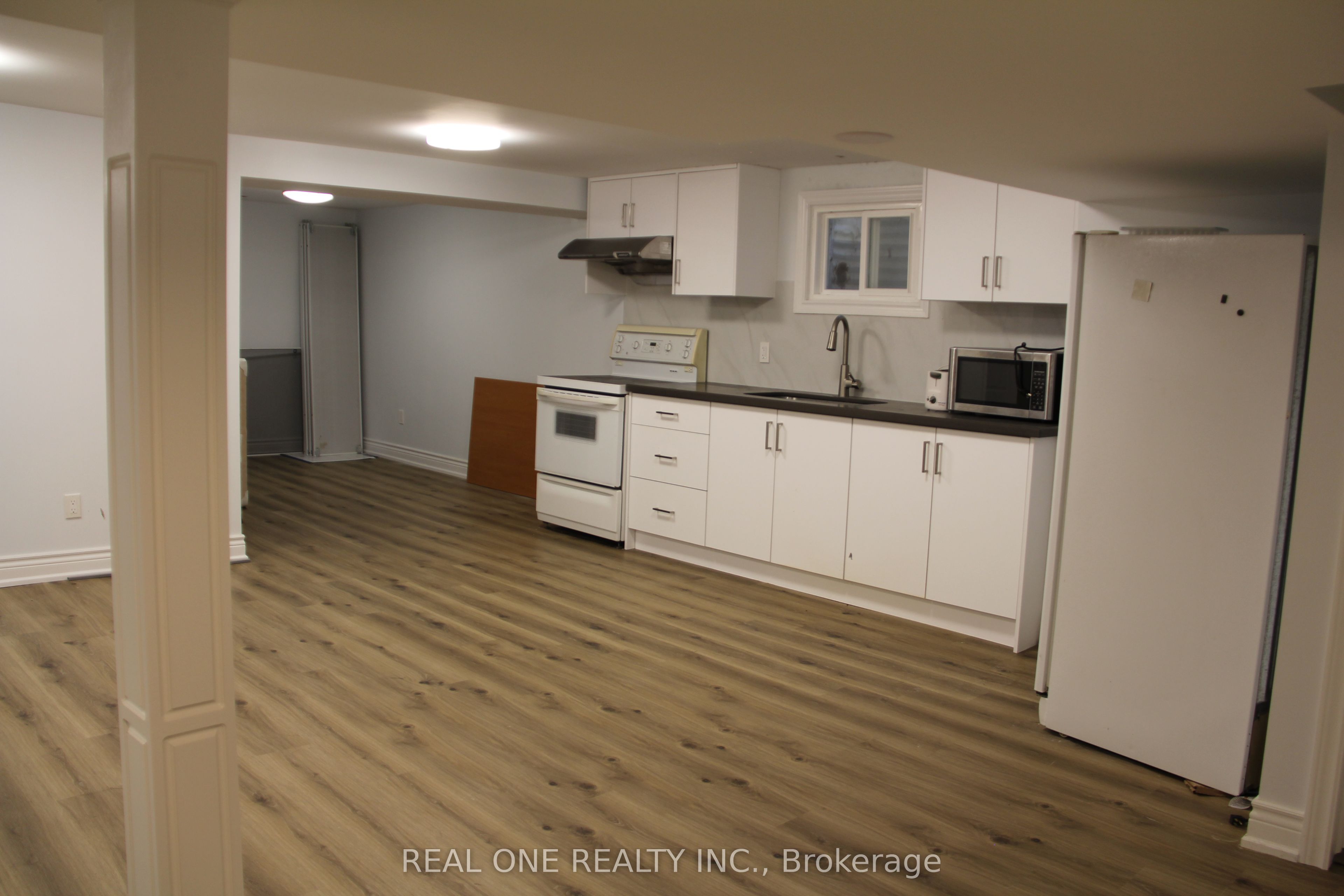 243 Kingslake Road, Toronto, ON M2J 3G9 photo 5