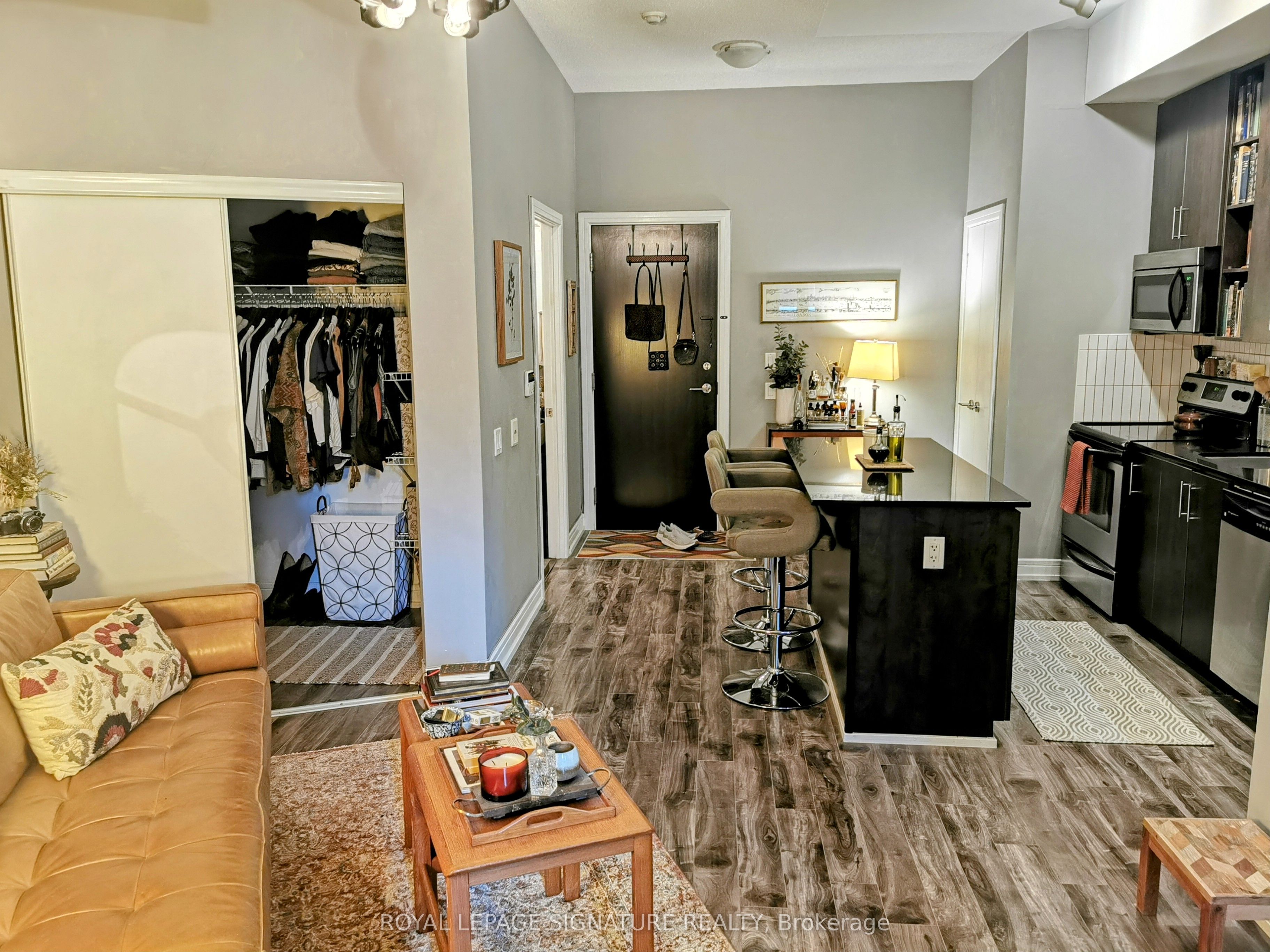 112 George Street S202, Toronto, ON M5A 2M5 photo 3