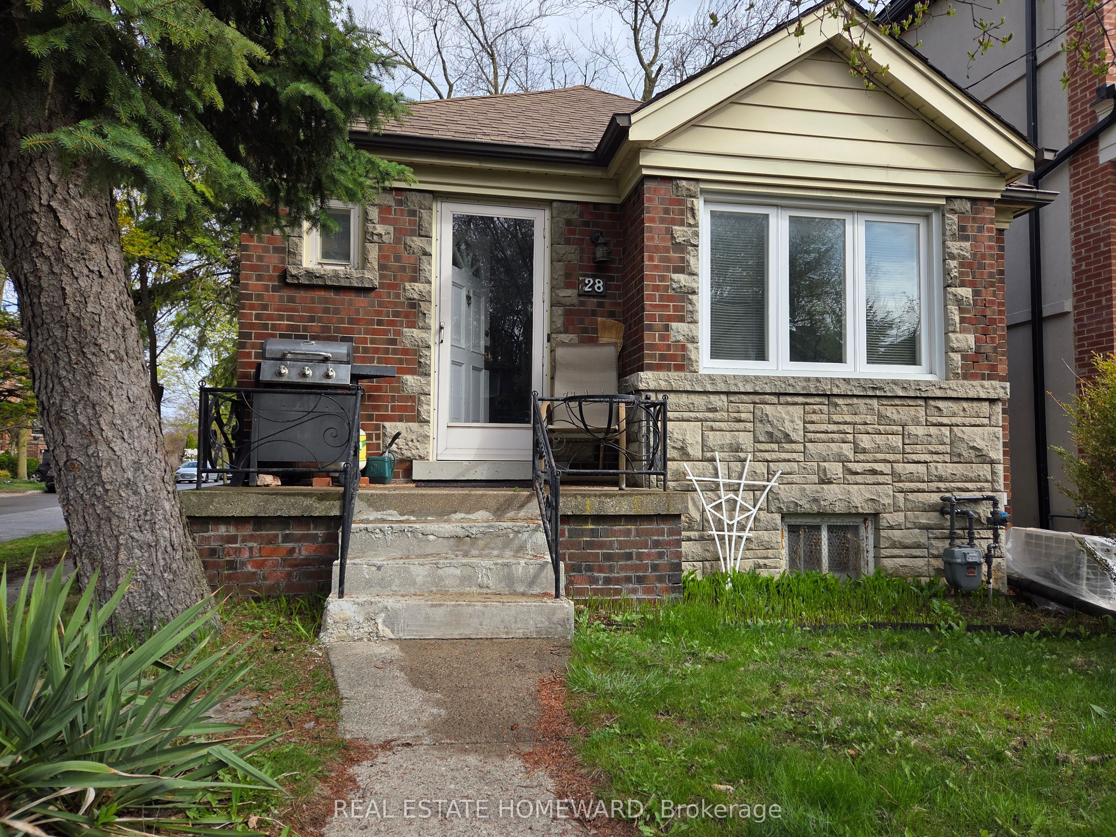 28 Glen Echo Road, Toronto, ON M4N 2E1 photo 2