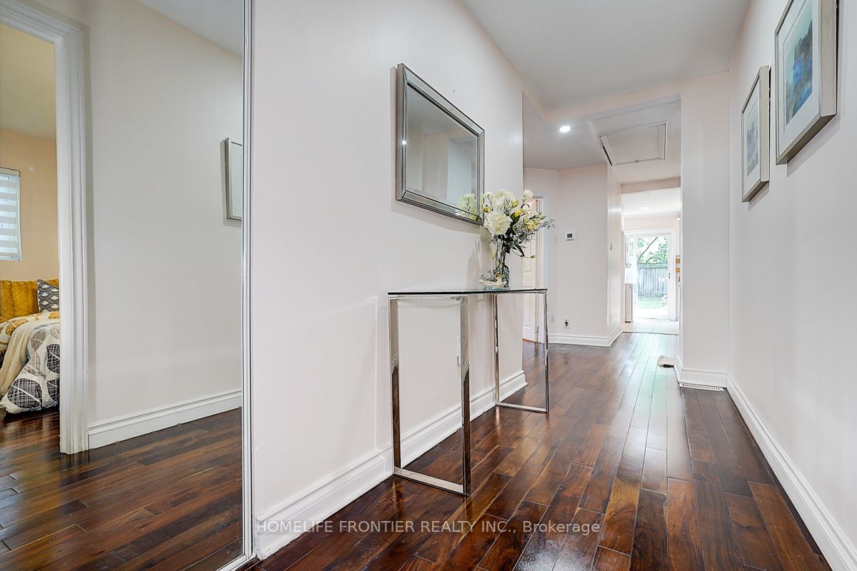 99 Harlandale Avenue, Toronto, ON M2N 1P2 photo 4