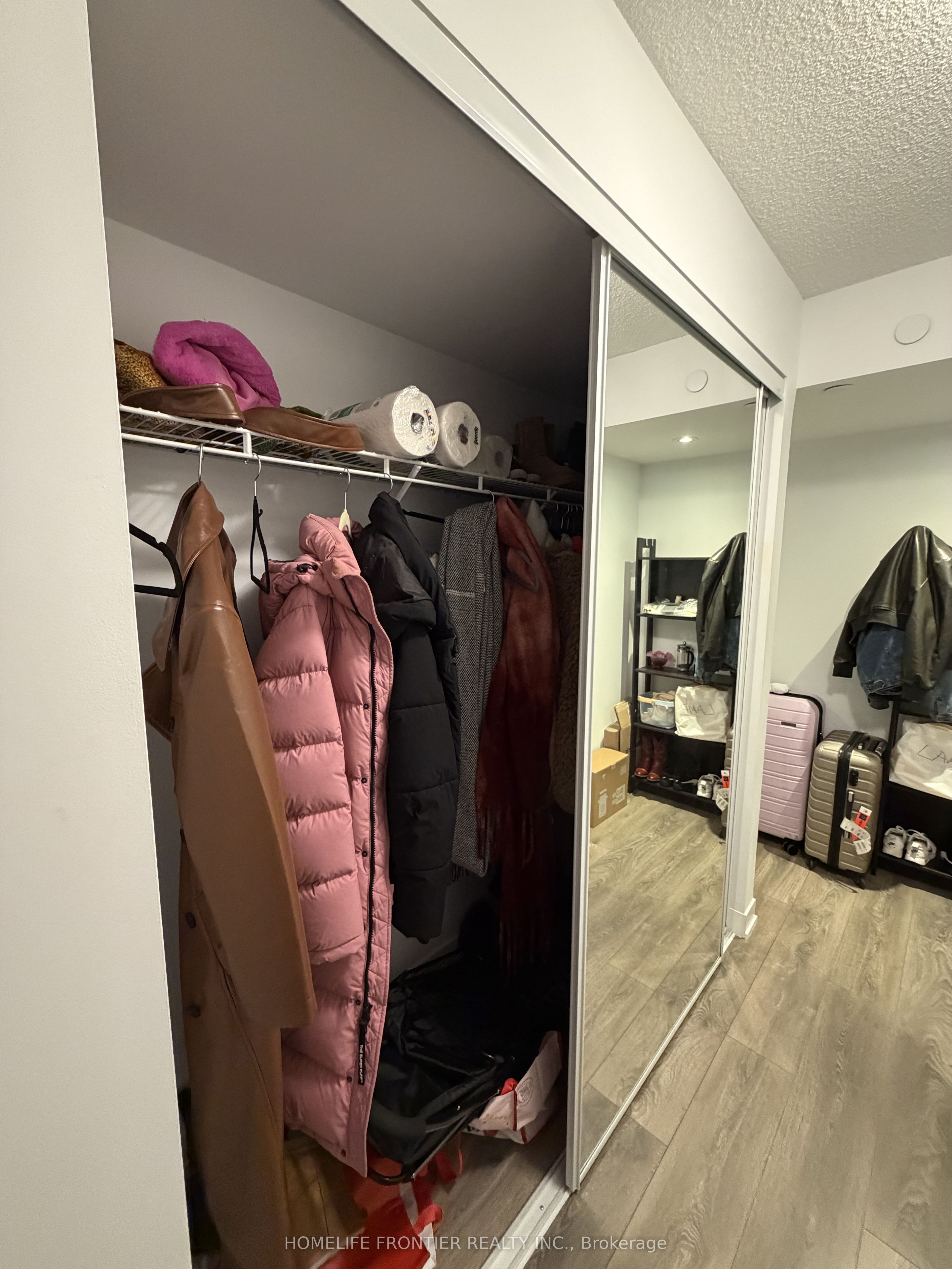 87 Peter Street 1103, Toronto, ON M5V 0P1 photo 5