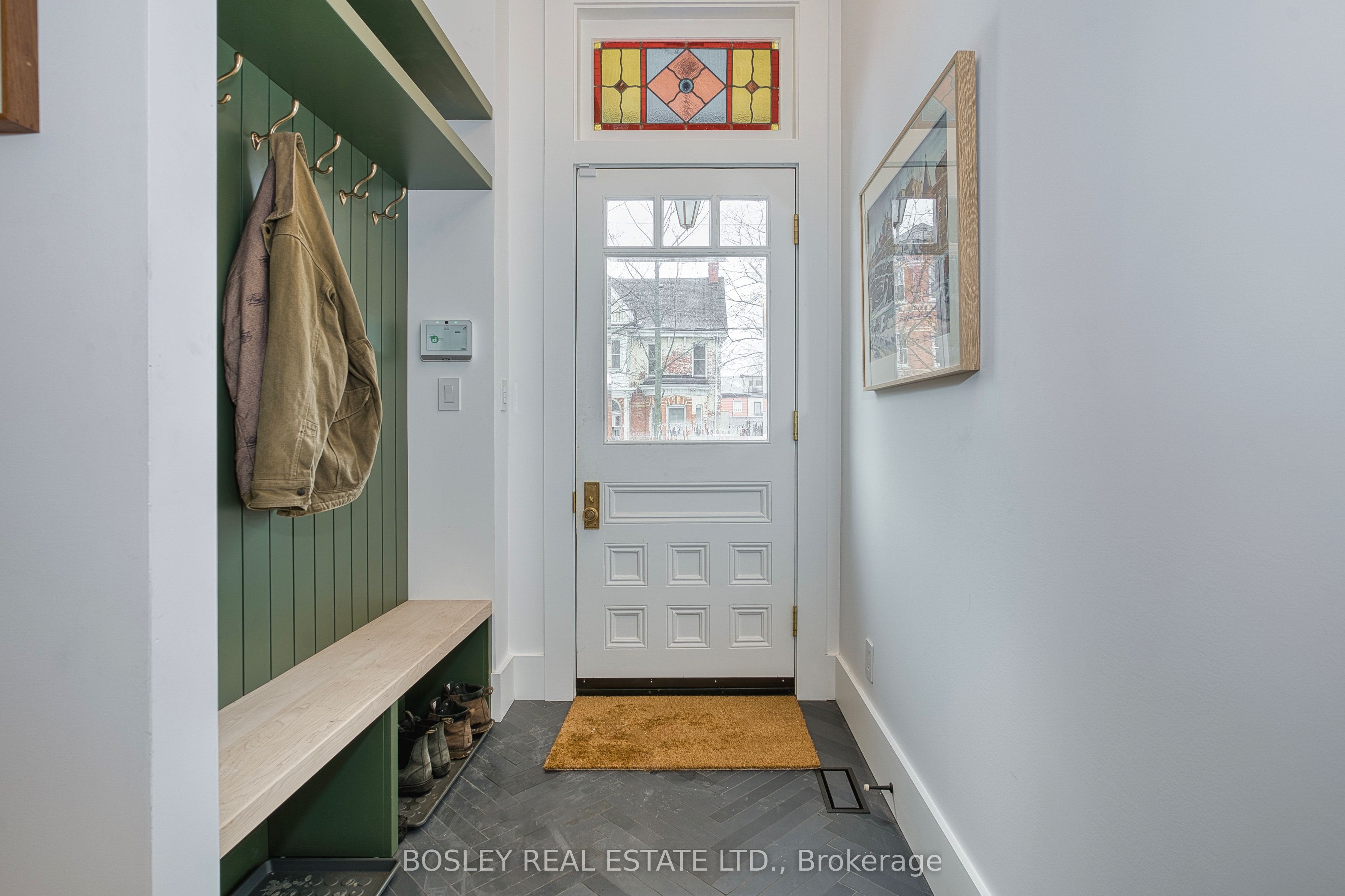 34 Beaconsfield Avenue (Main house), Toronto, ON M6J 3H9 photo 5