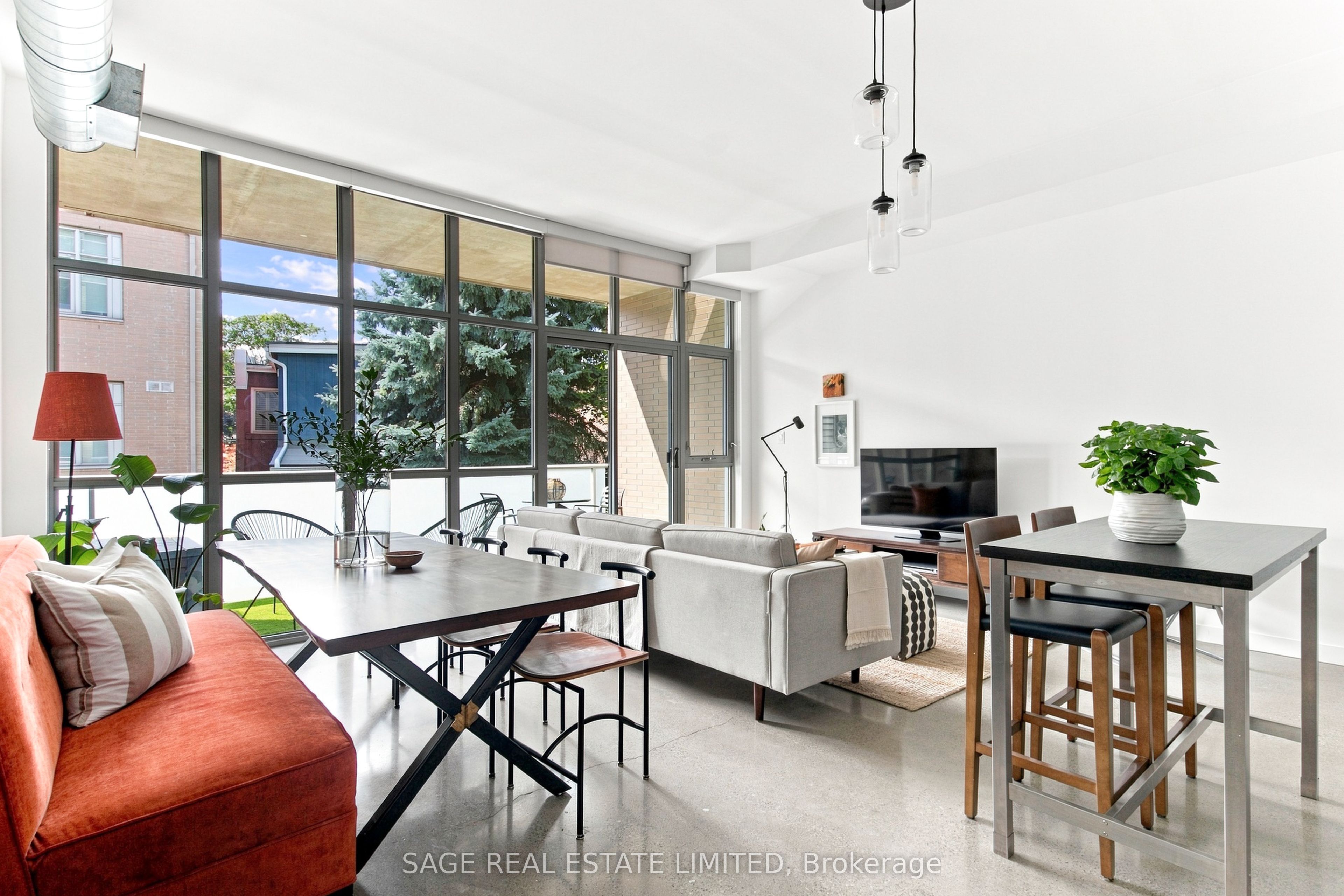 52 Sumach Street 207, Toronto, ON M5A 3J7 photo 3